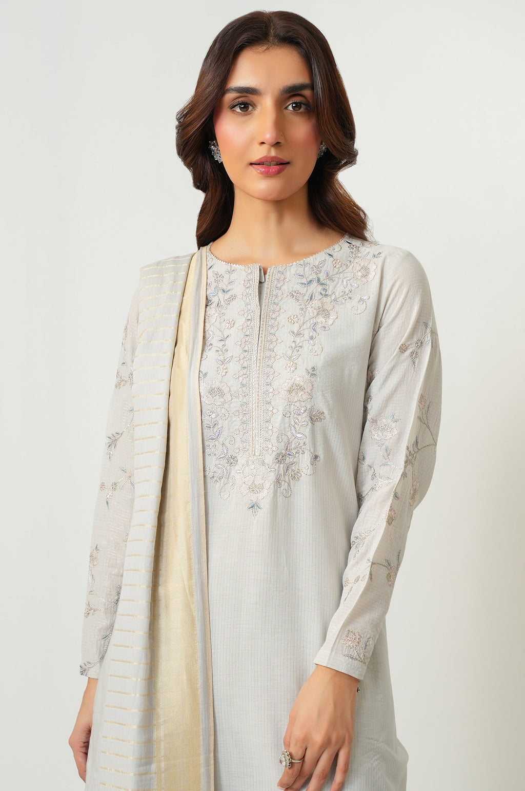 EMBROIDERED SUIT