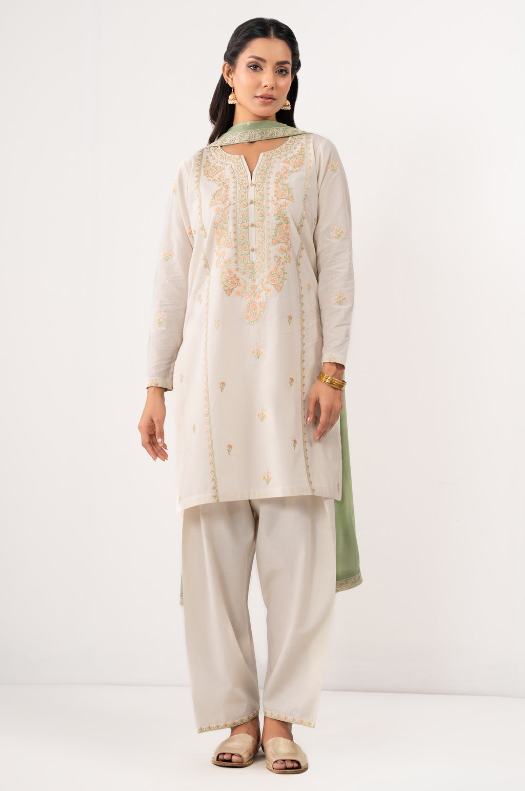 EMBROIDERED SUIT
