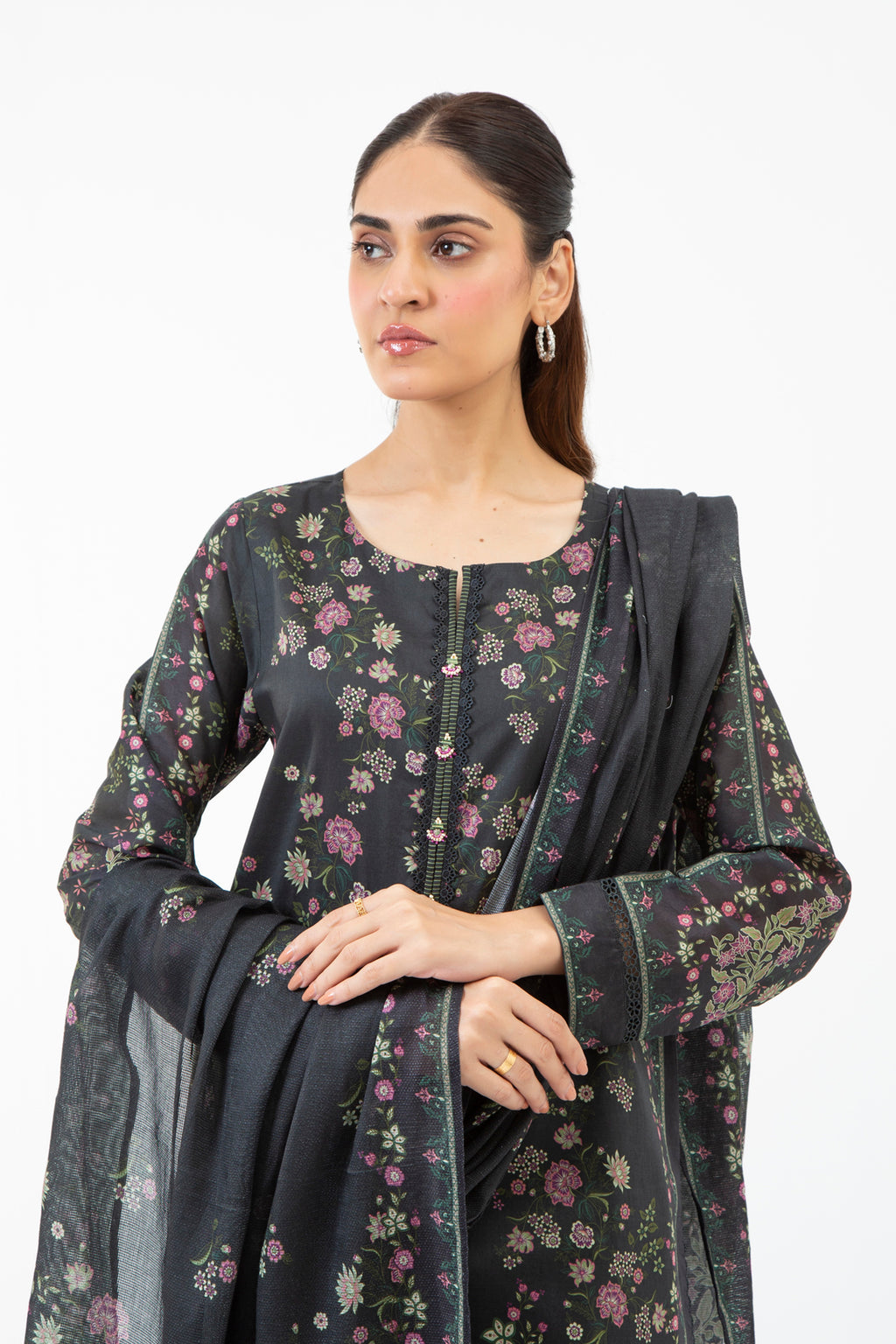 PRINTED LAWN STITCHED 3 PIECE SUIT