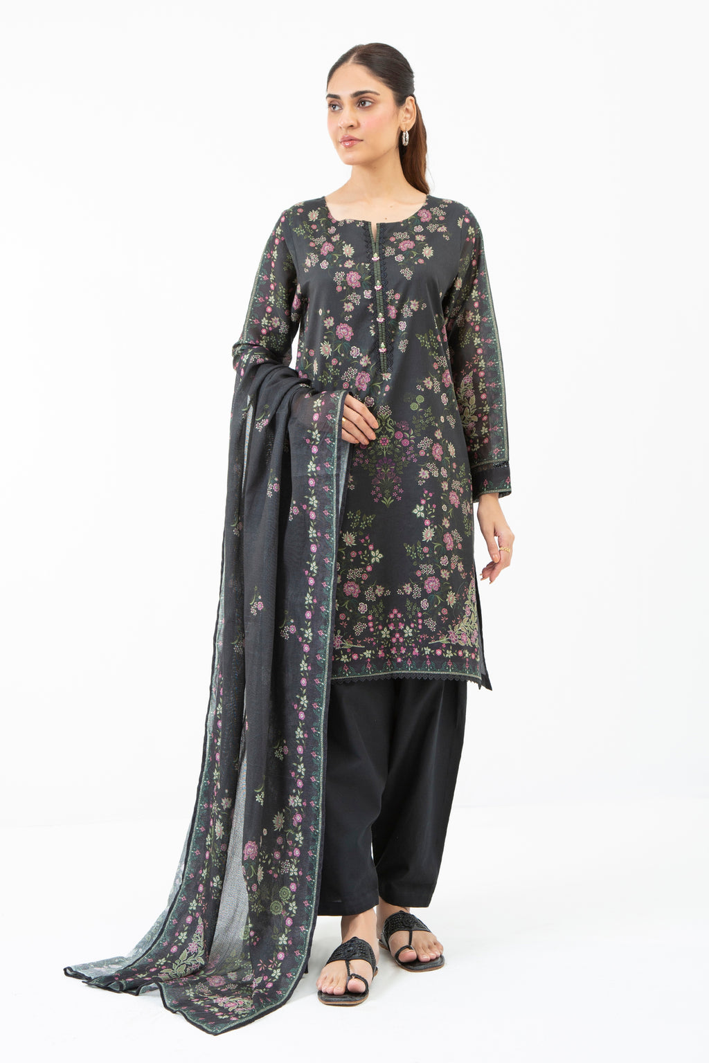 PRINTED LAWN STITCHED 3 PIECE SUIT