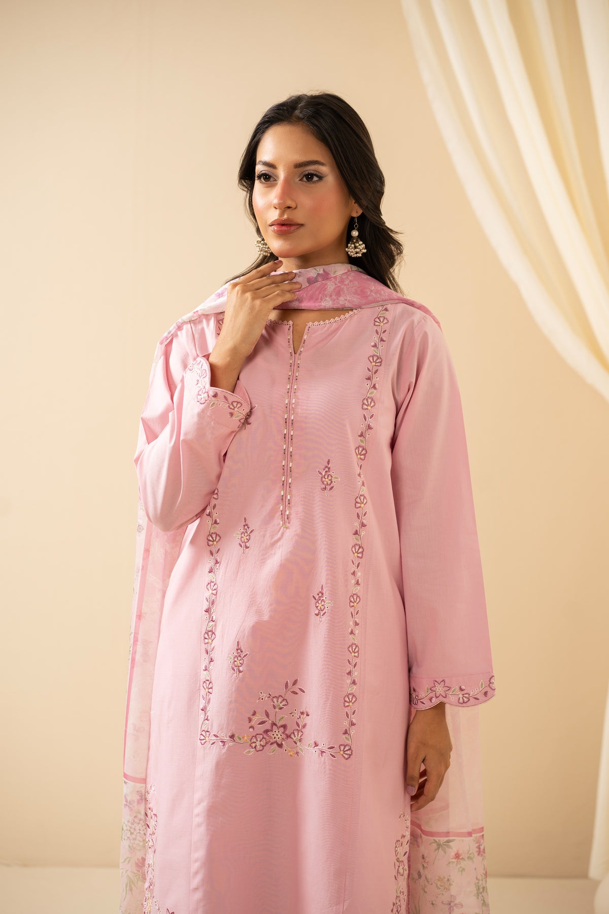 EMBROIDERED VISCOSE CREPE STITCHED 3 PIECE SUIT