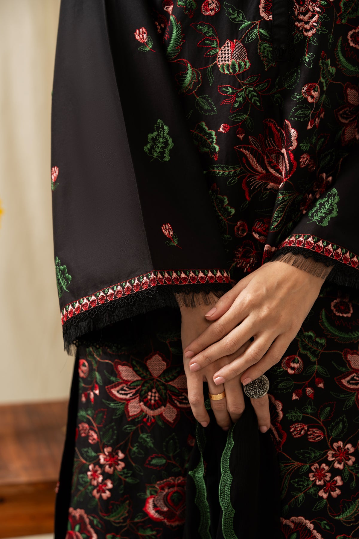 UNSTITCHED 3 PIECE SUIT