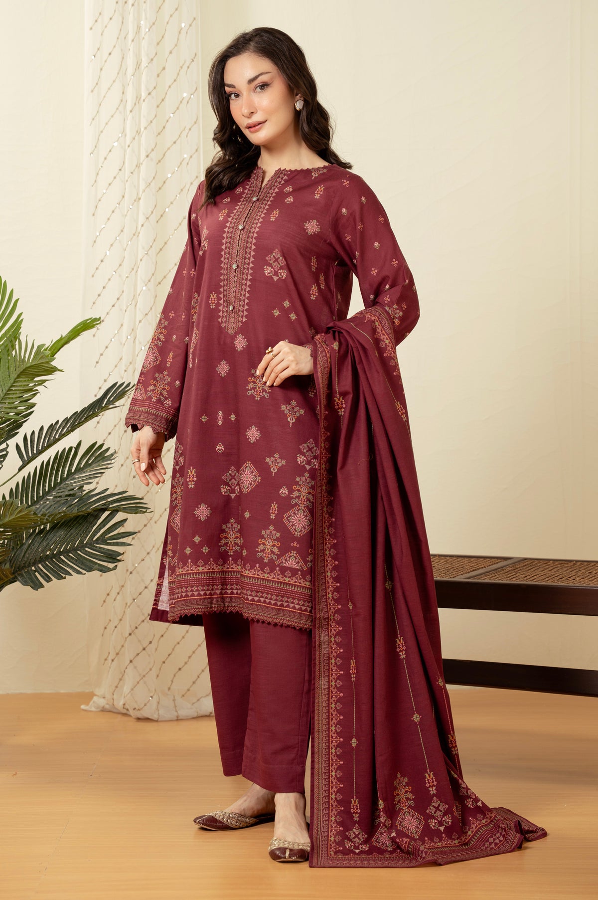 KHADDAR STITCHED 3 PIECE SUIT