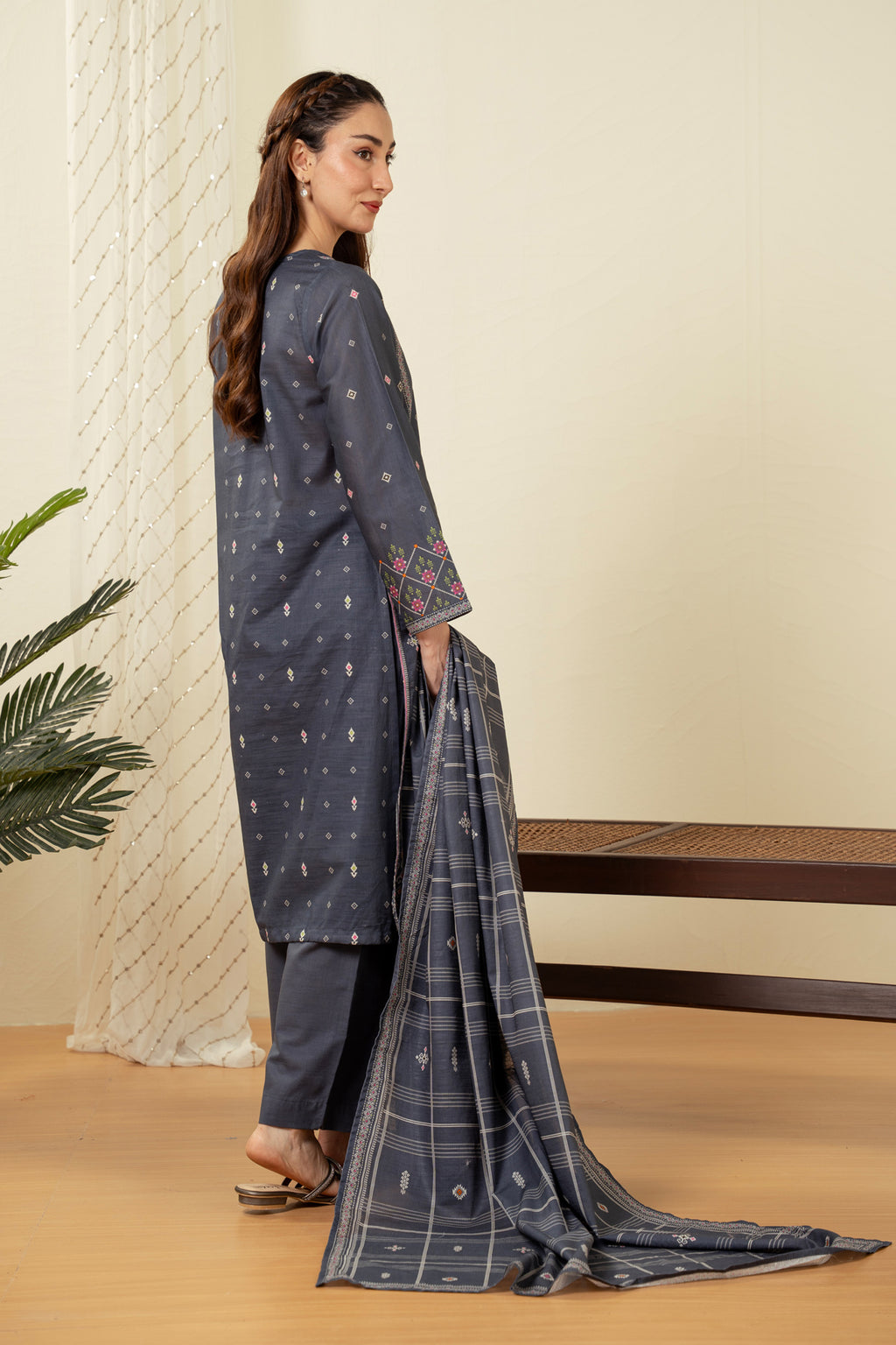 STITCHED PRINTED SUIT