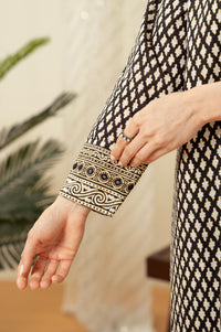 STITCHED PRINTED SUIT