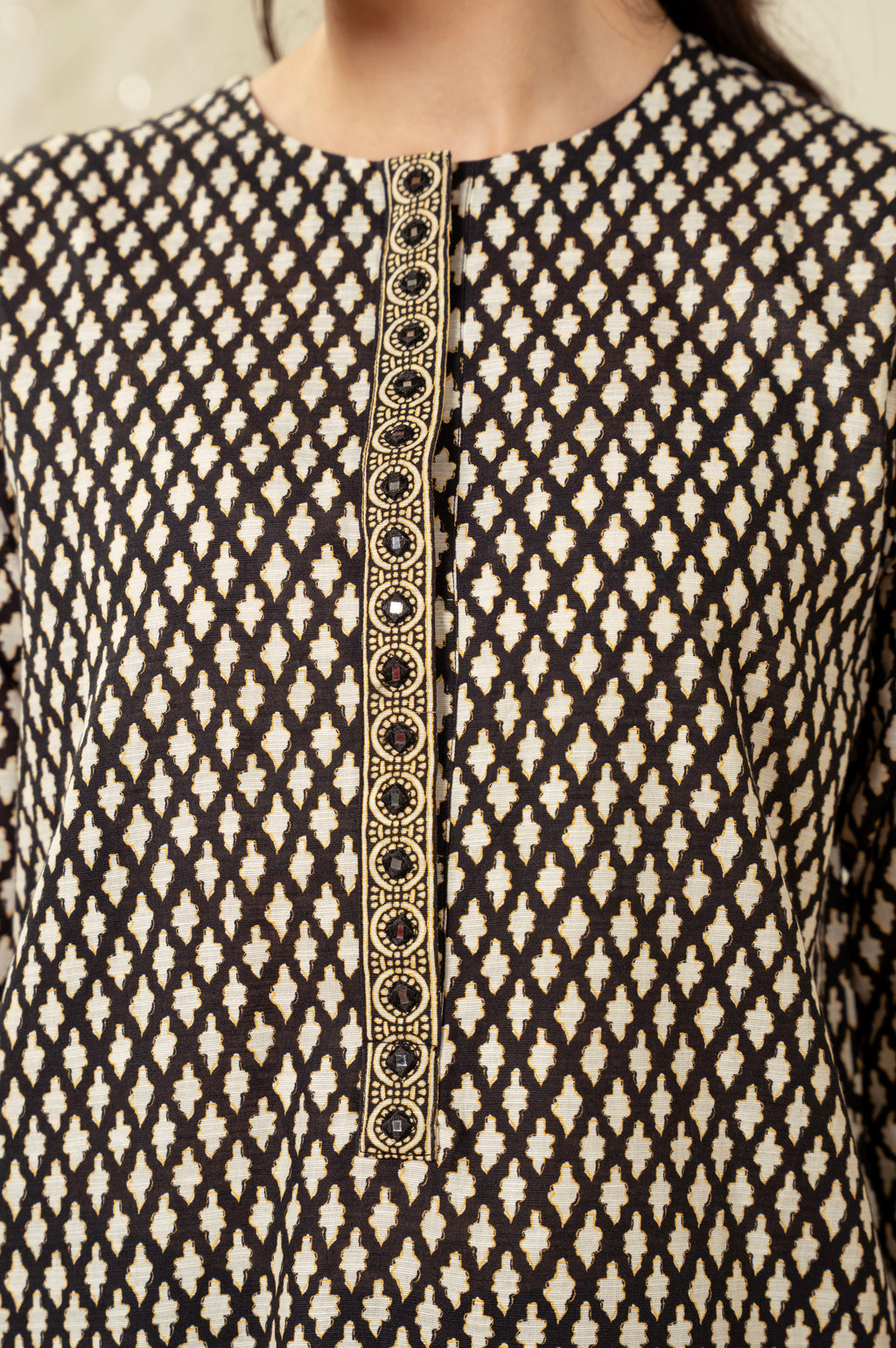 STITCHED PRINTED SUIT