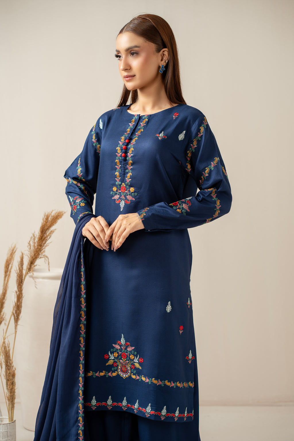 STITCHED EMBROIDERED SUIT