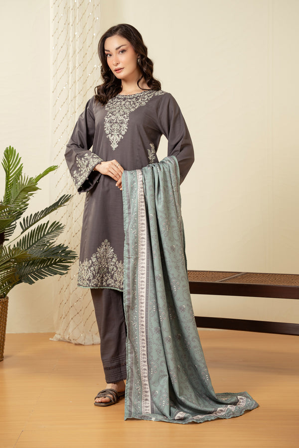 STITCHED EMBROIDERED SUIT