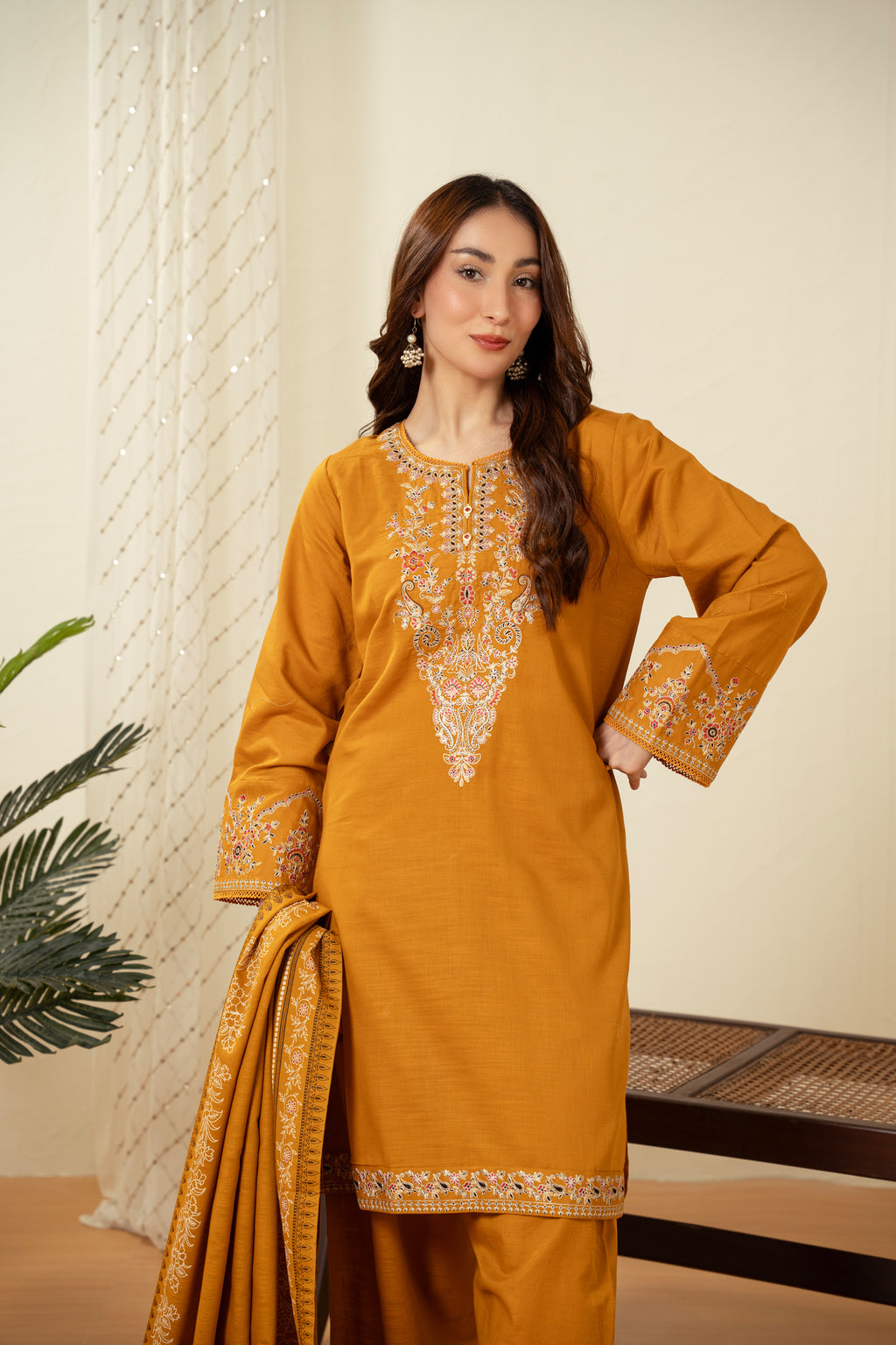 STITCHED EMBROIDERED SUIT