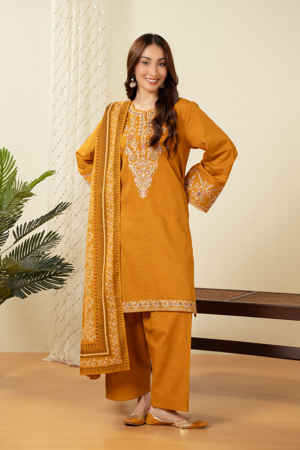 STITCHED EMBROIDERED SUIT