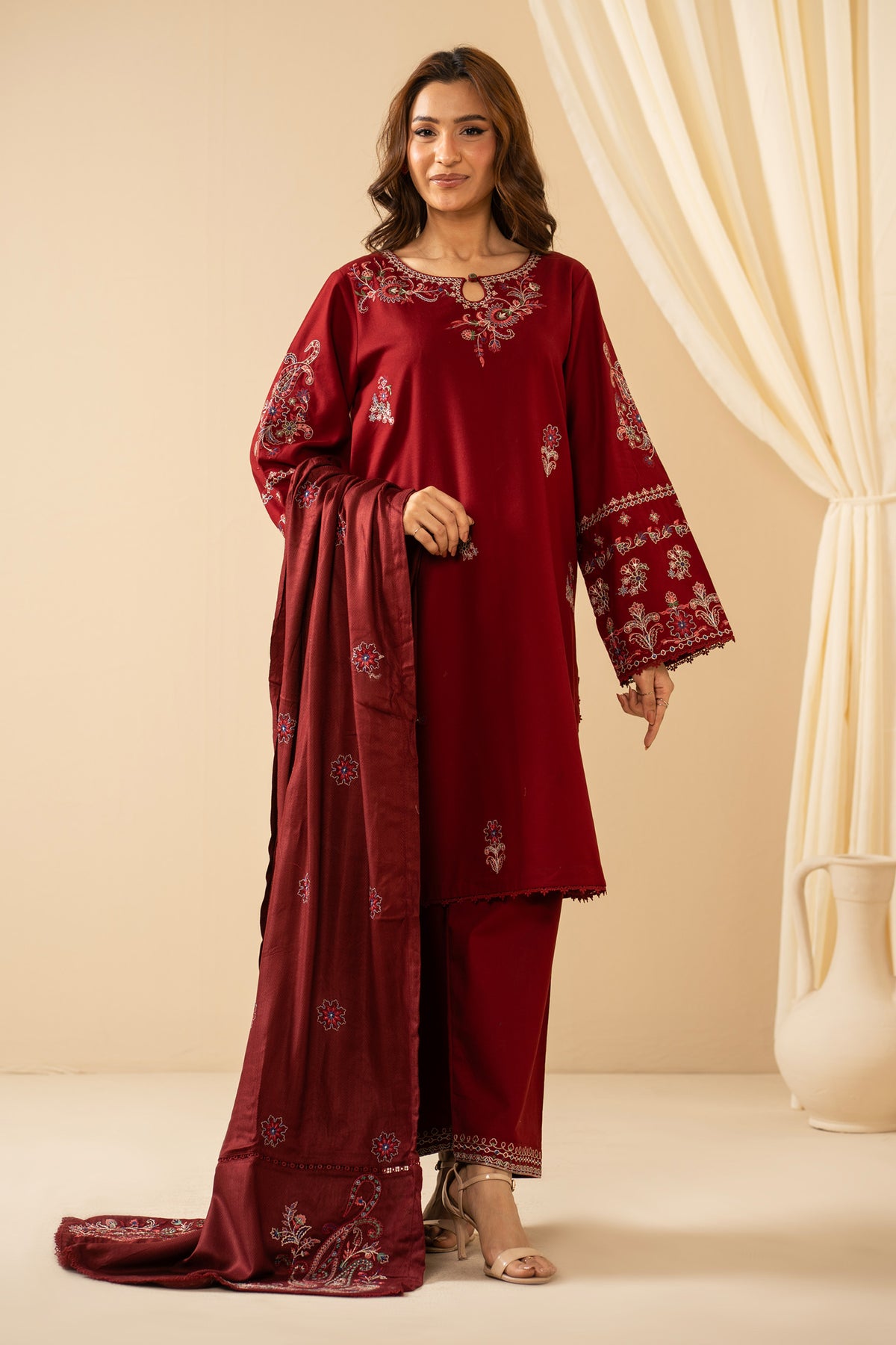 STITCHED 3 PIECE SUIT