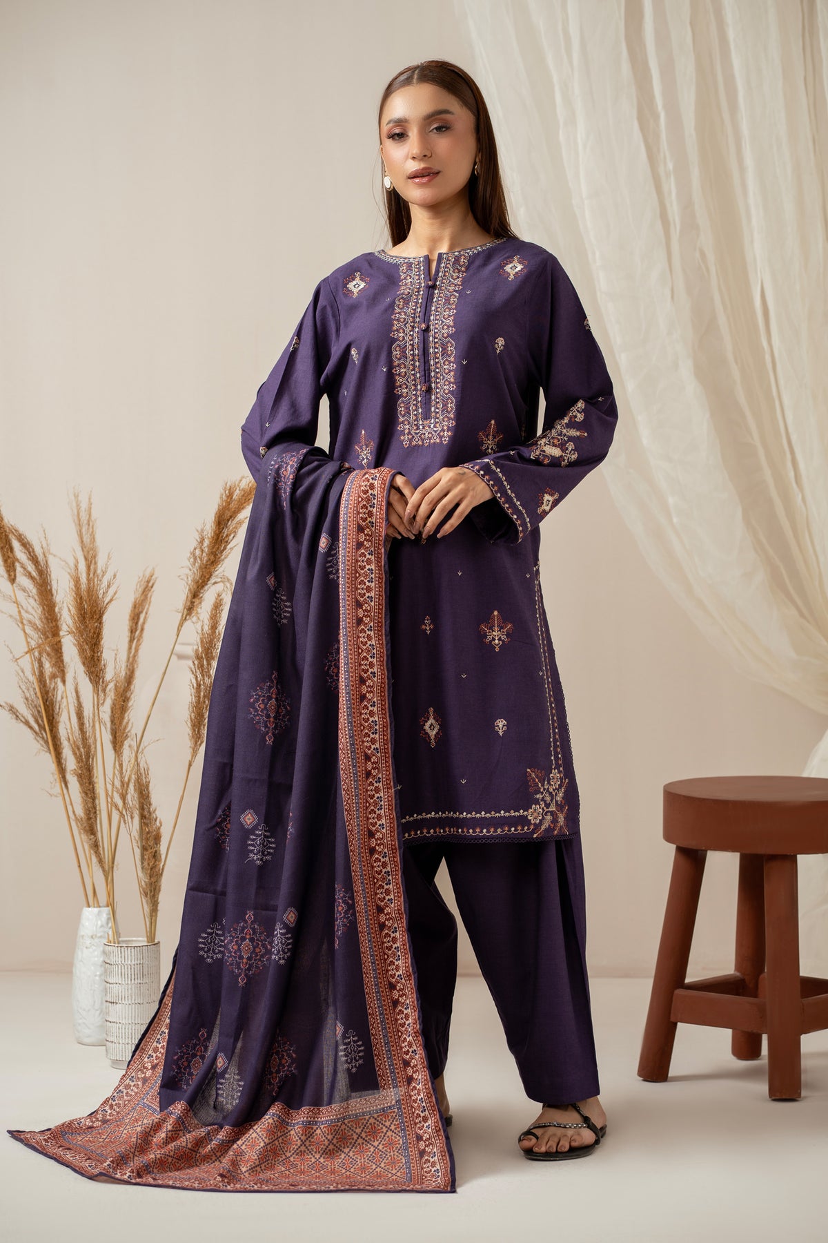 EMBROIDERED COTTON LINEN STITCHED 3 PIECE SUIT