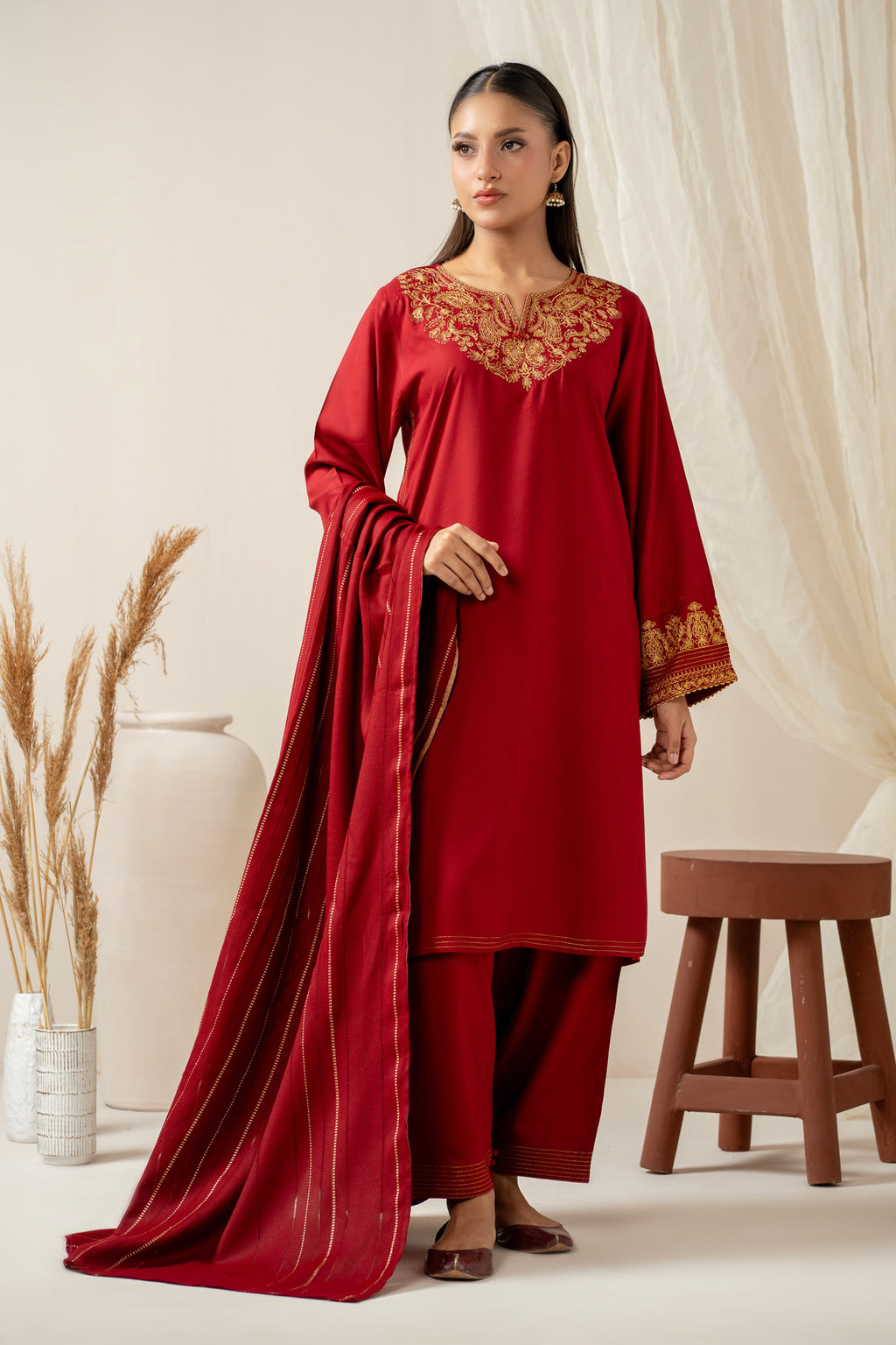 STITCHED EMBROIDERED SUIT