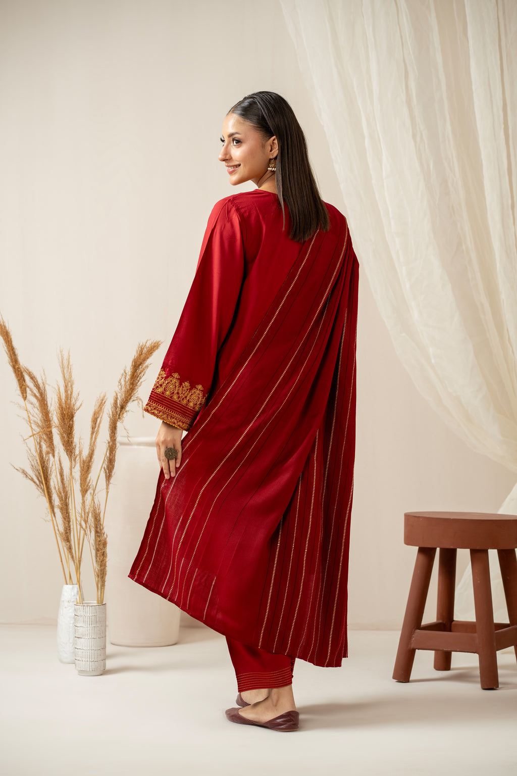 STITCHED EMBROIDERED SUIT