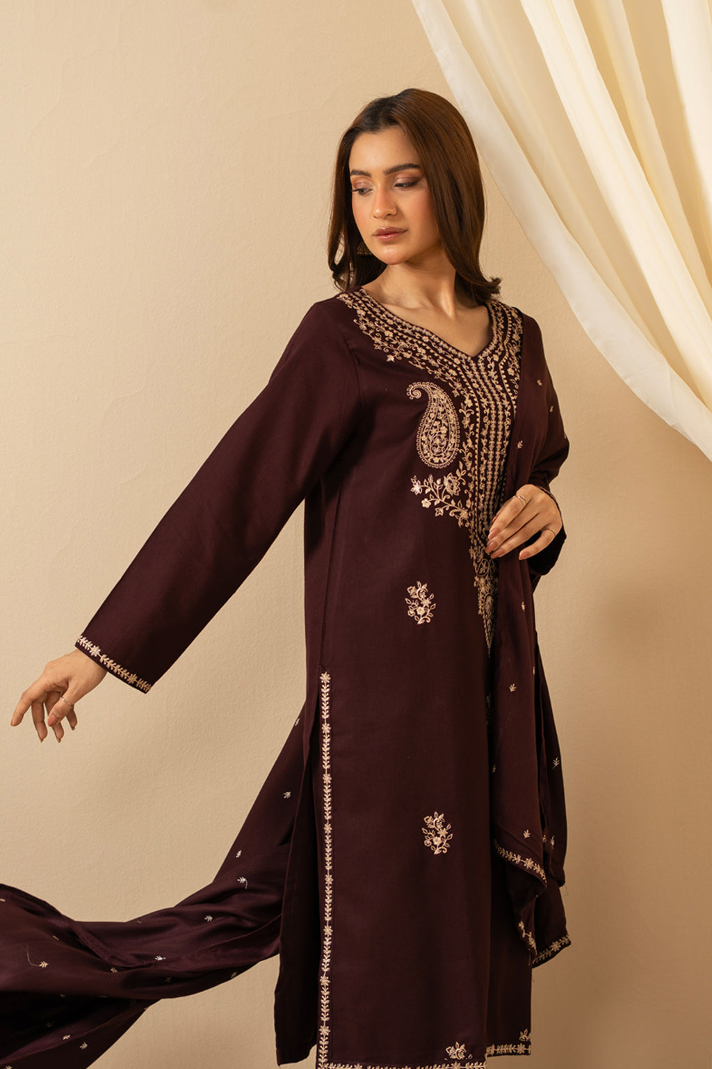 STITCHED 3 PIECE EMBROIDERED SUIT