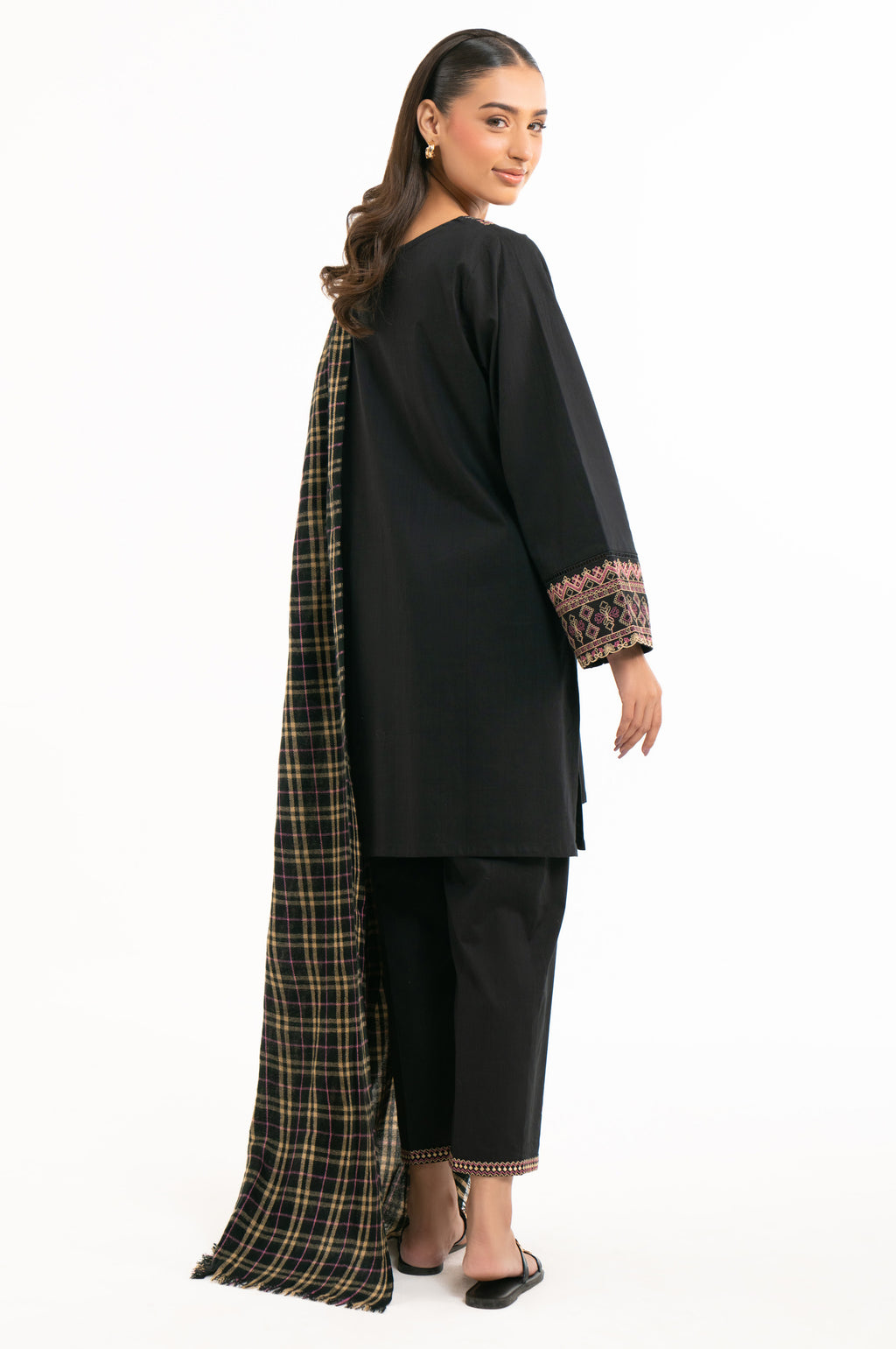 STITCHED EMBROIDERED SUIT