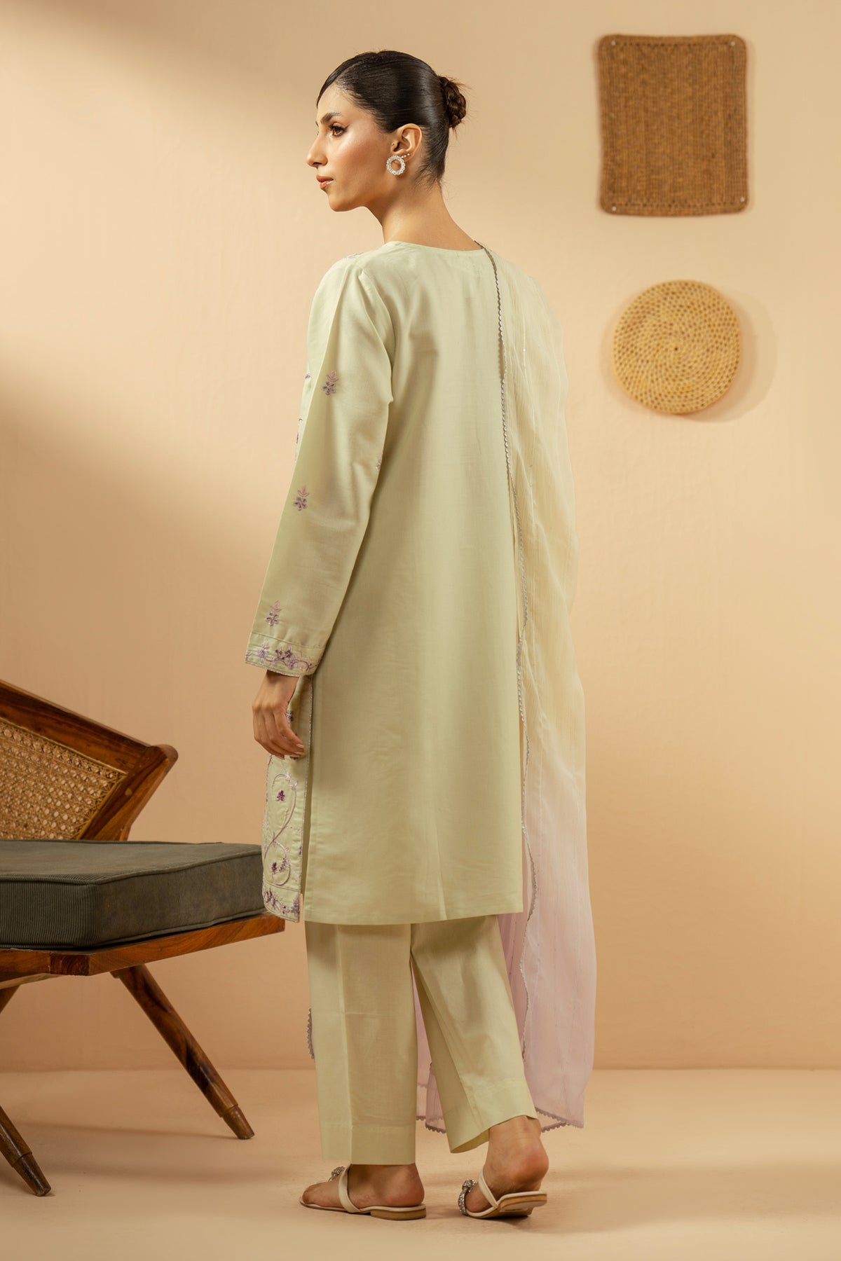ZARI STITCHED 3 PIECE SUIT