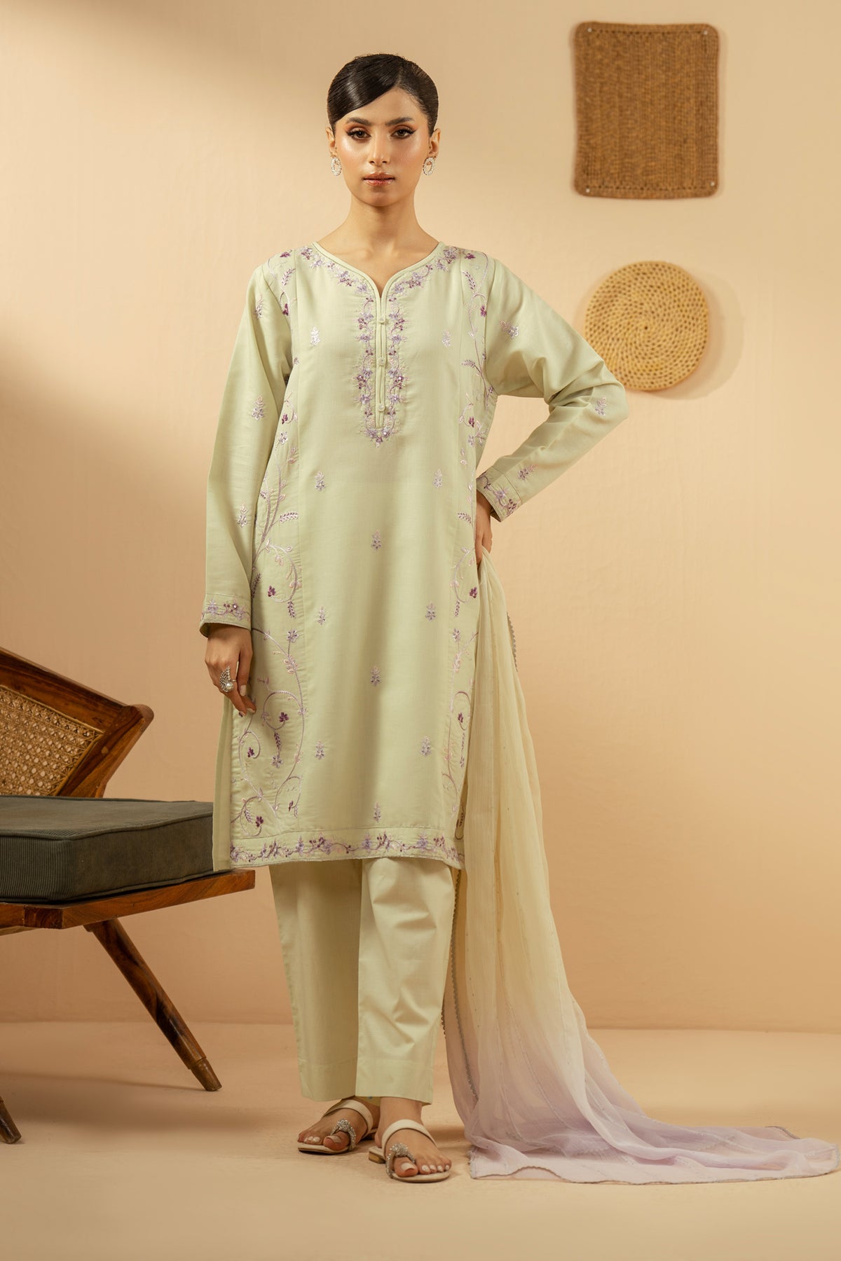 ZARI STITCHED 3 PIECE SUIT