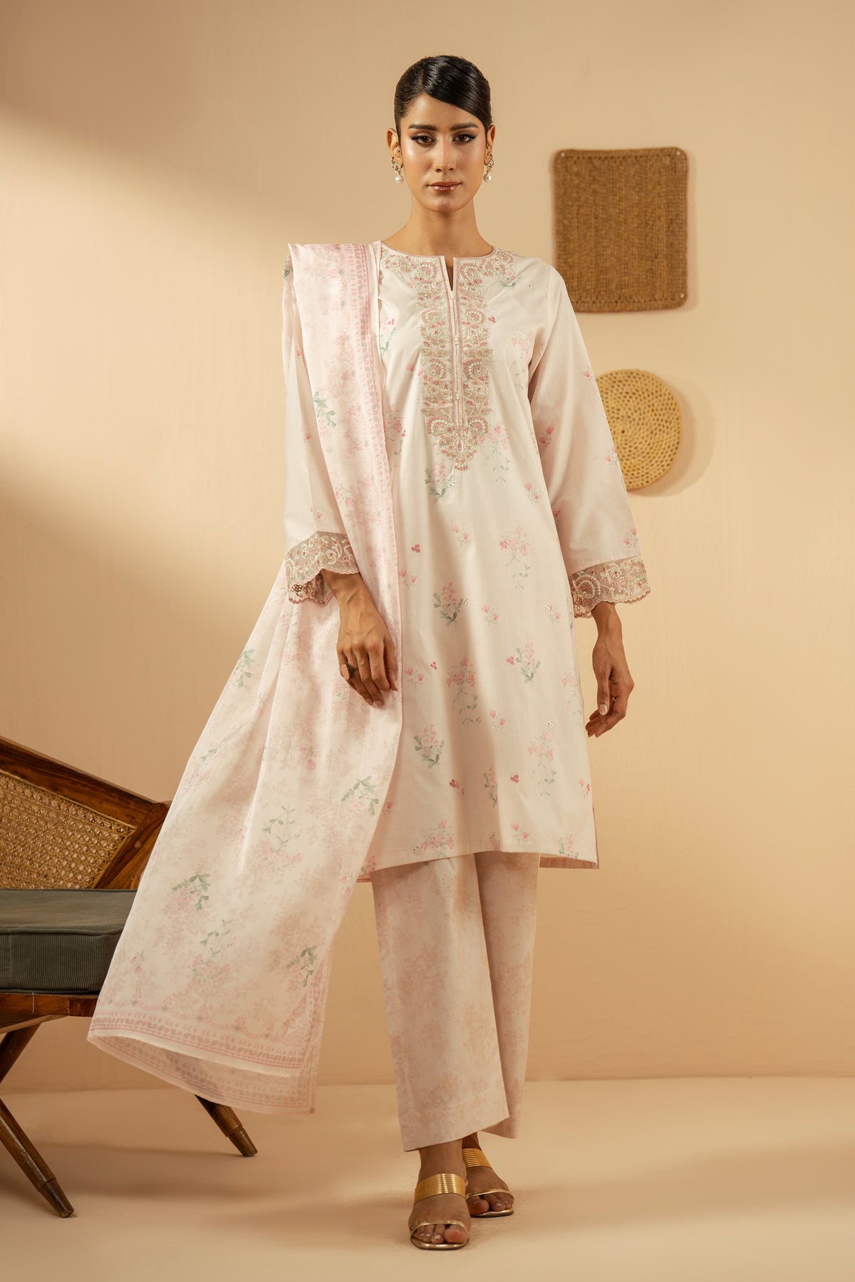 SLUB STITCHED 3 PIECE SUIT