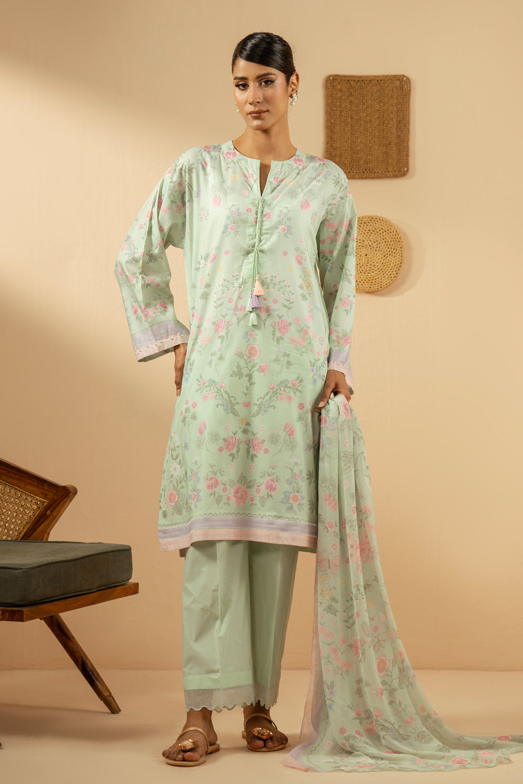 PRINTED LAWN STITCHED 3 PIECE SUIT