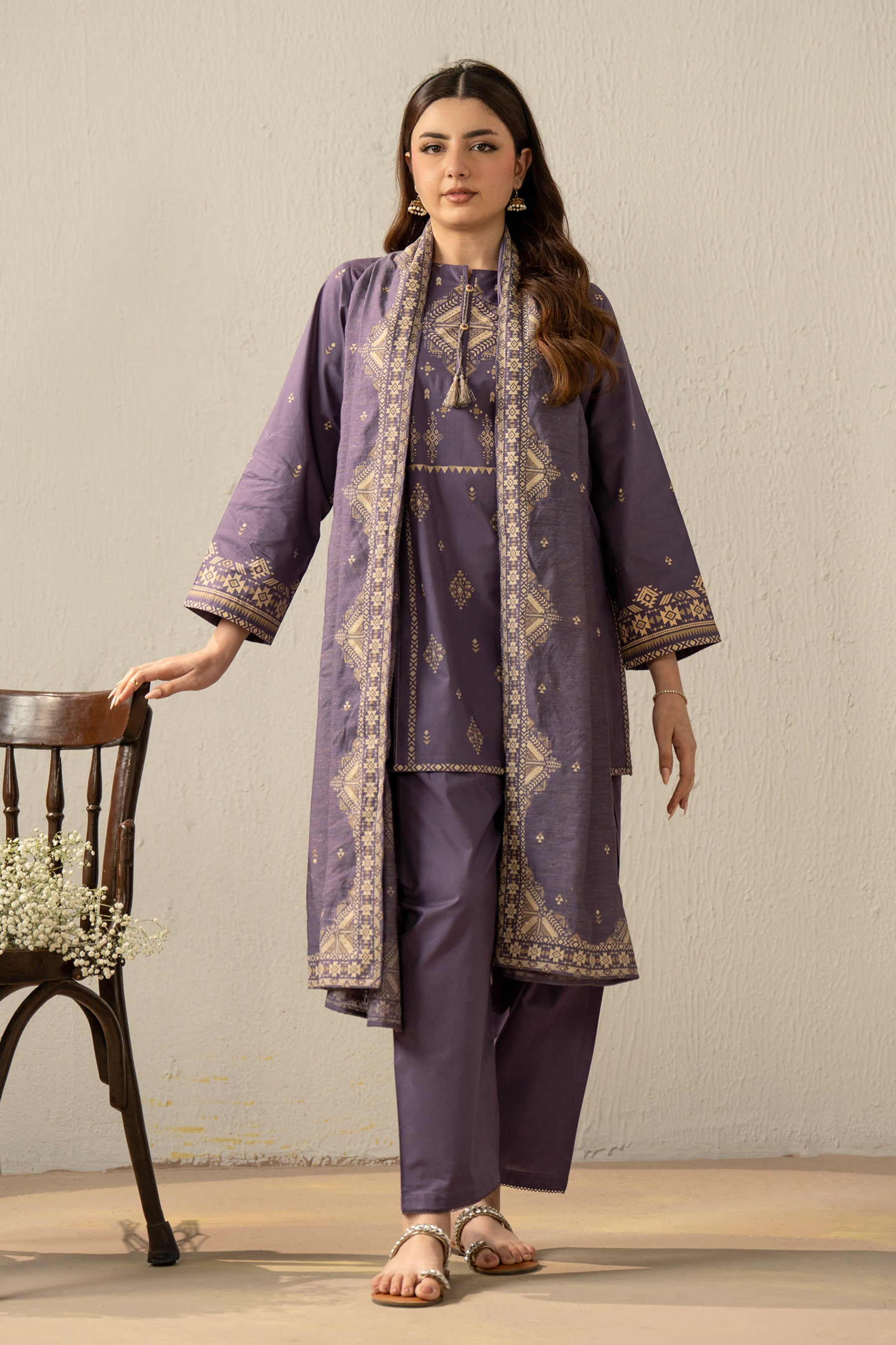 PRINTED SLUB LAWN STITCHED 3 PIECE SUIT