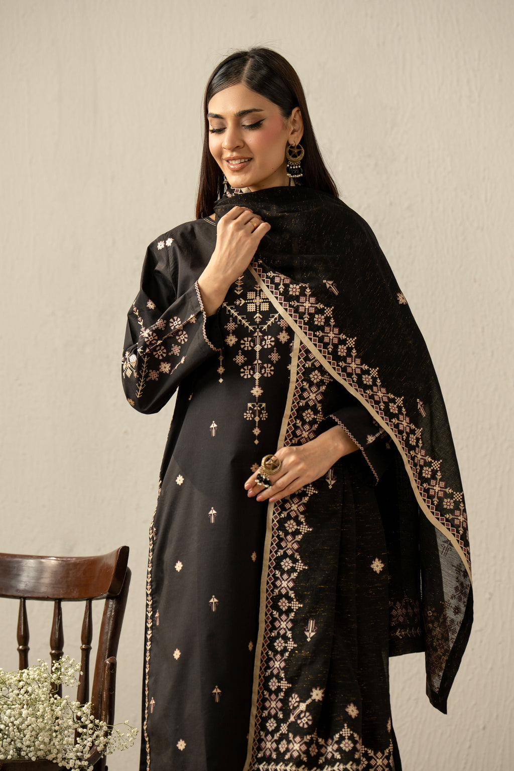 PRINTED SLUB LAWN STITCHED 3 PIECE SUIT