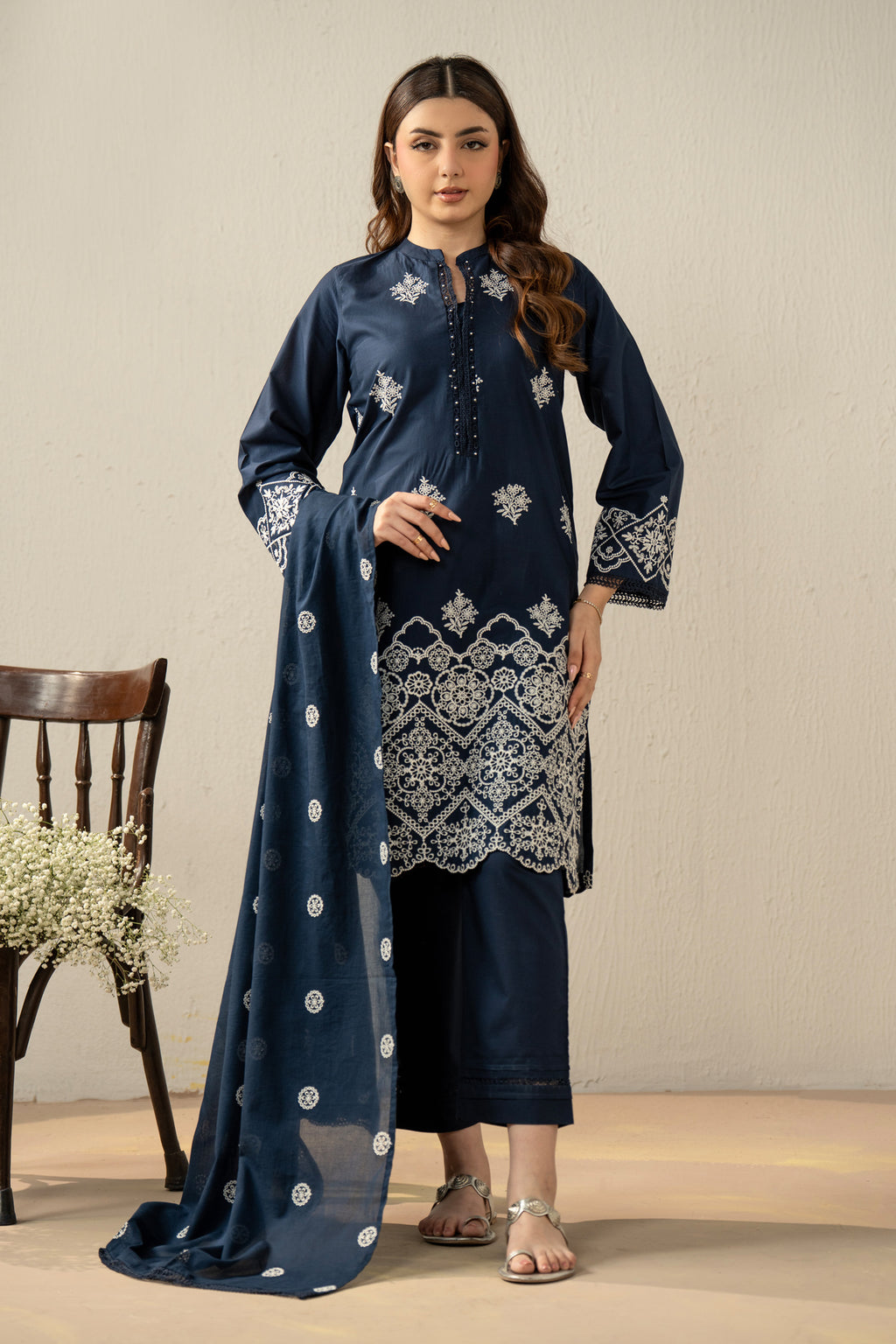 EMBROIDERED CHIKANKARI LAWN STITCHED 3 PIECE SUIT