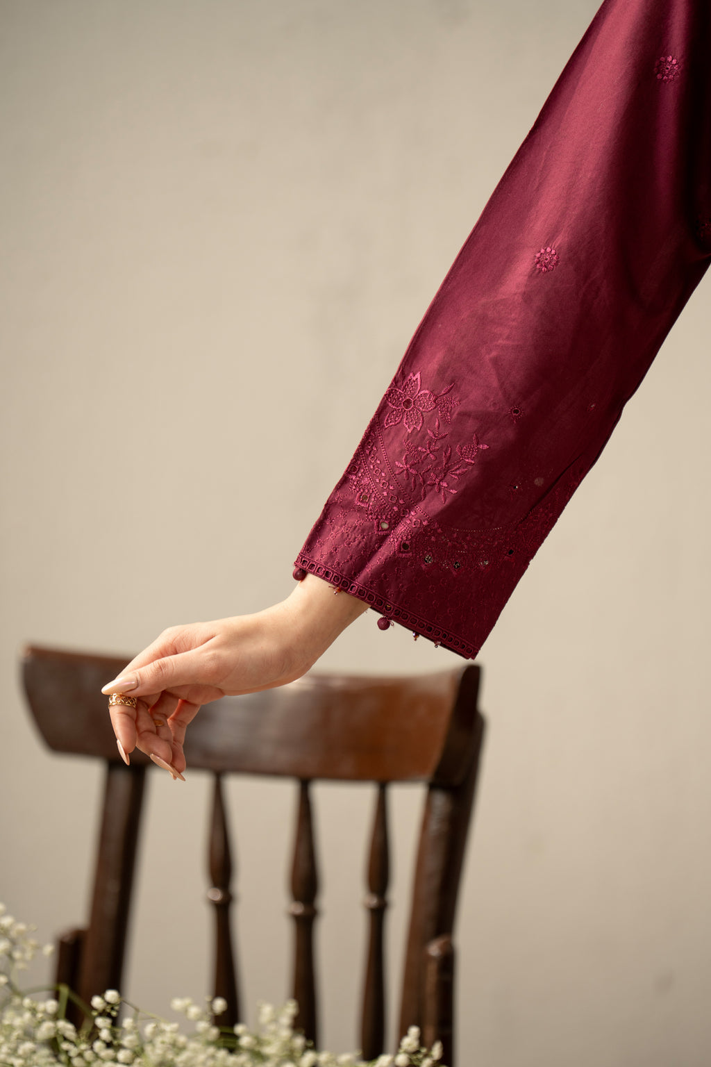 EMBROIDERED CHIKANKARI LAWN STITCHED 3 PIECE SUIT