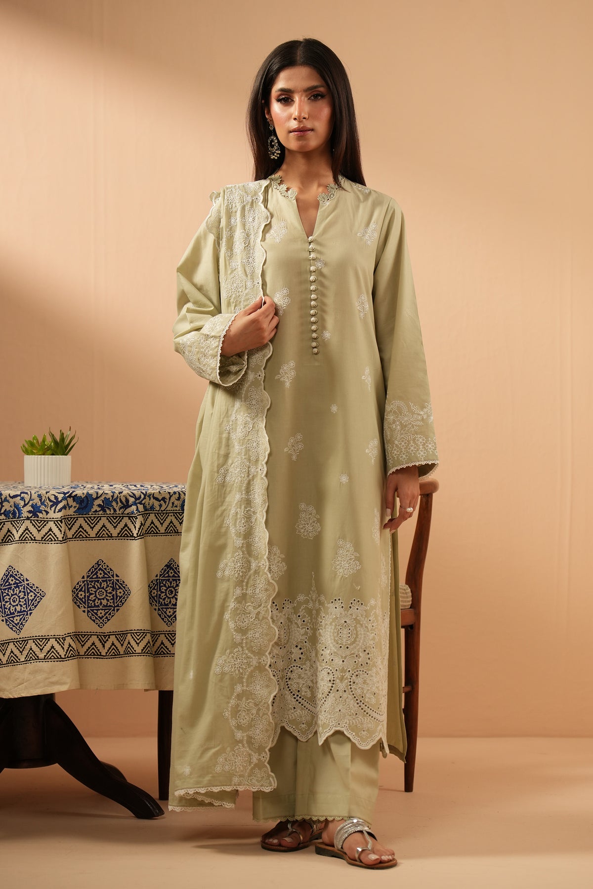 UNSTITCHED 3 PIECE SUIT
