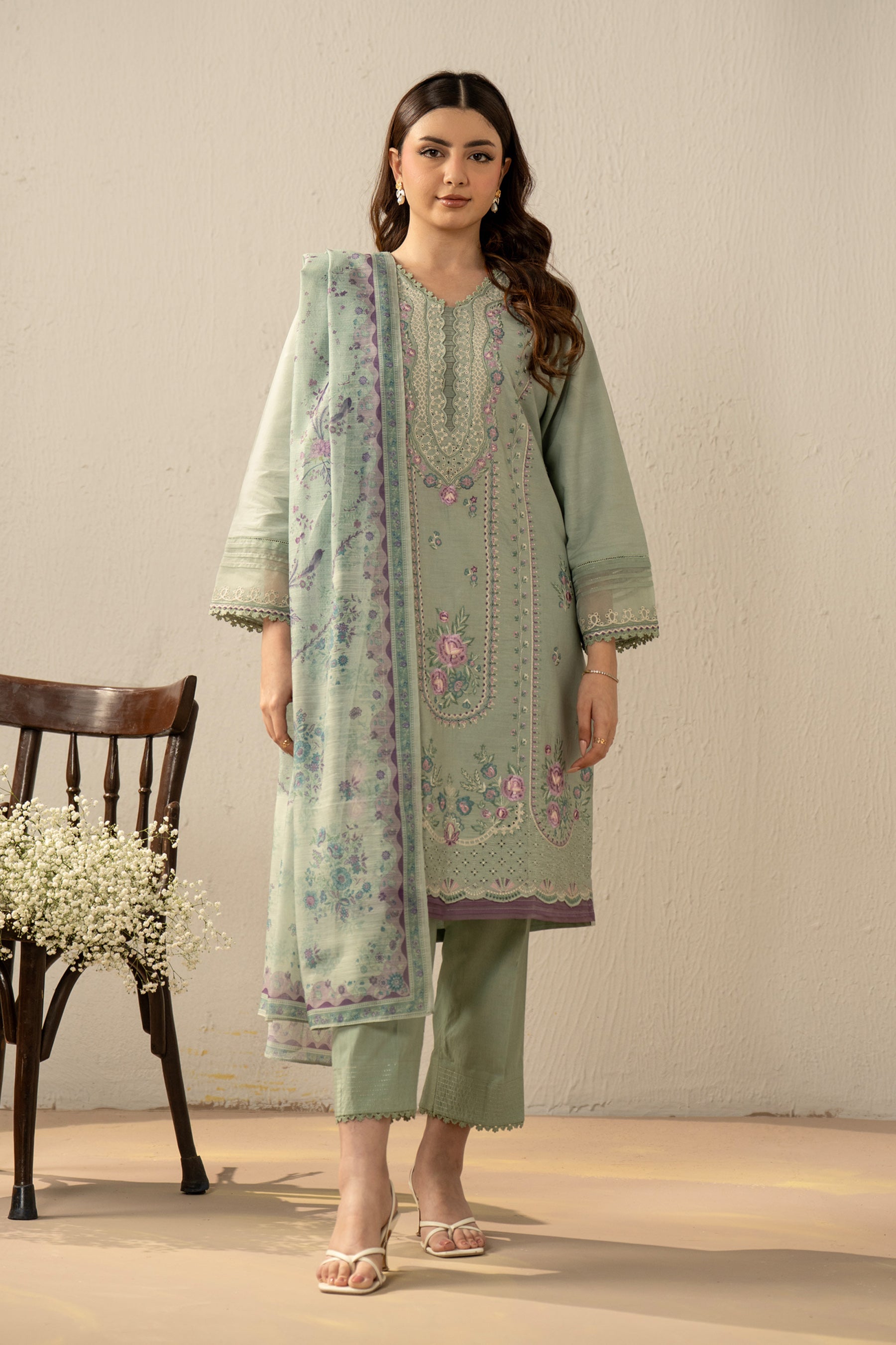 EMBROIDERED CAMBRIC STITCHED 3 PIECE SUIT