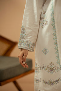 EMBROIDERED CAMBRIC STITCHED 3 PIECE SUIT