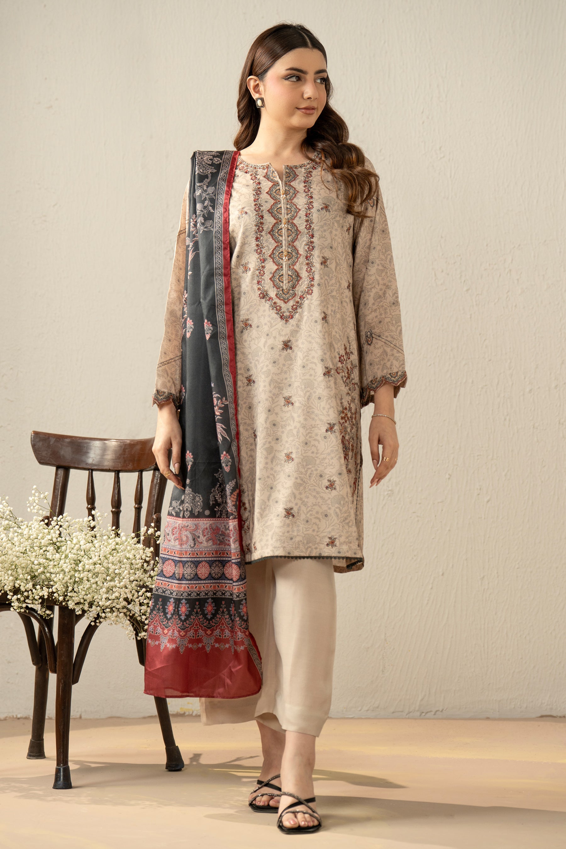 EMBROIDERED RAW SILK STITCHED 3 PIECE SUIT