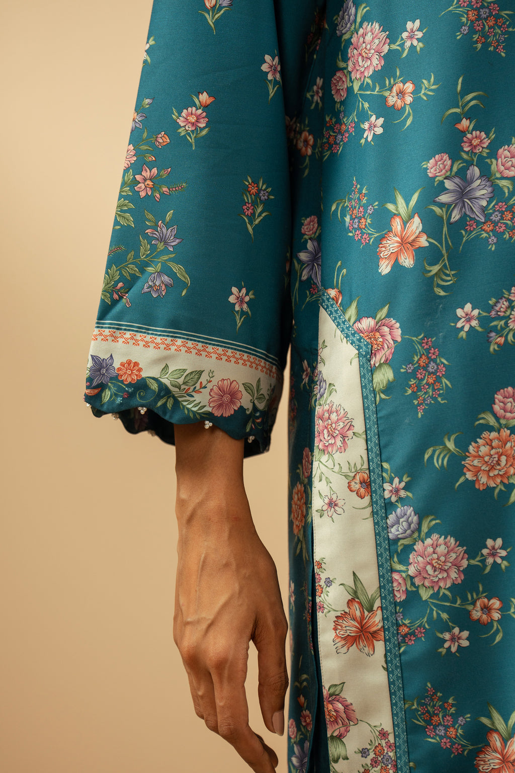 PRINTED POLY CAMBRIC STITCHED 3 PIECE SUIT