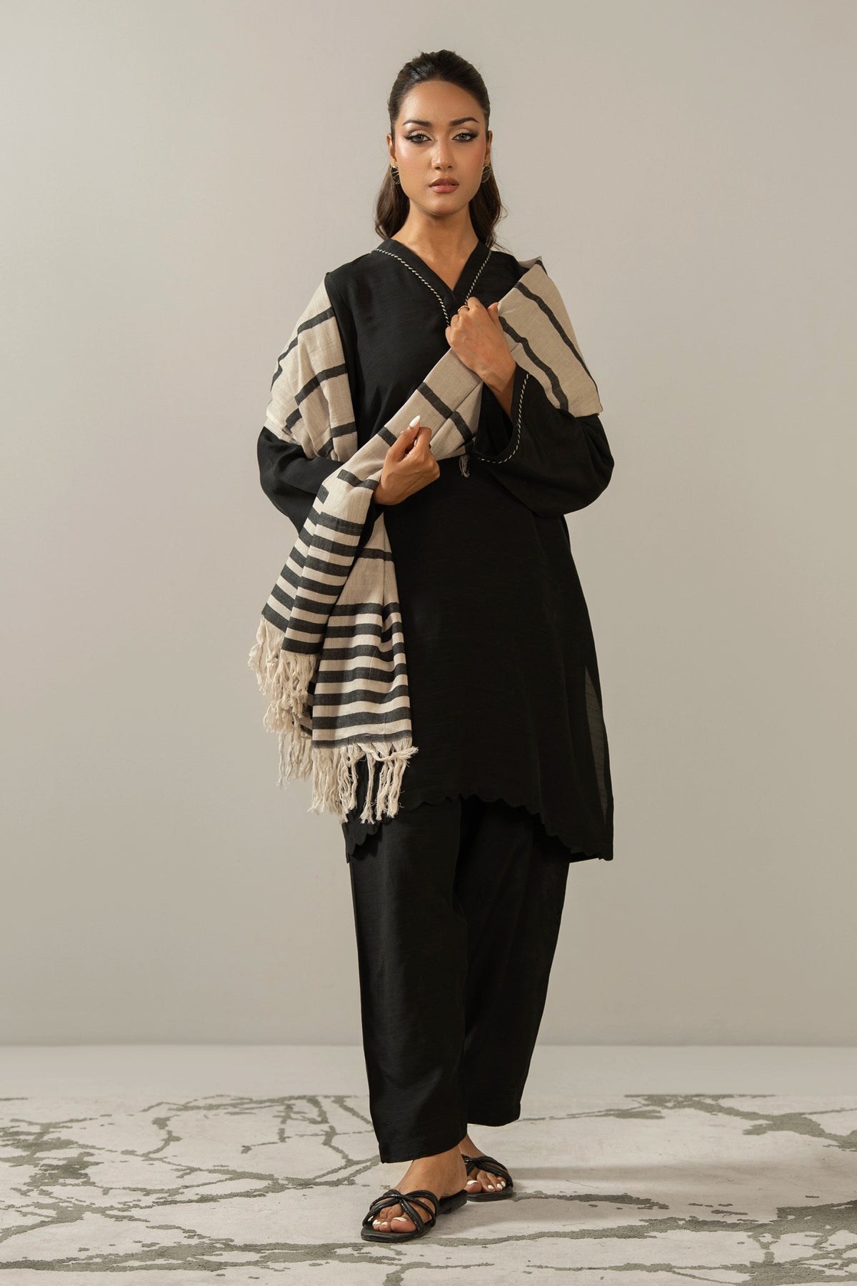 STITCHED 3 PIECE SUIT