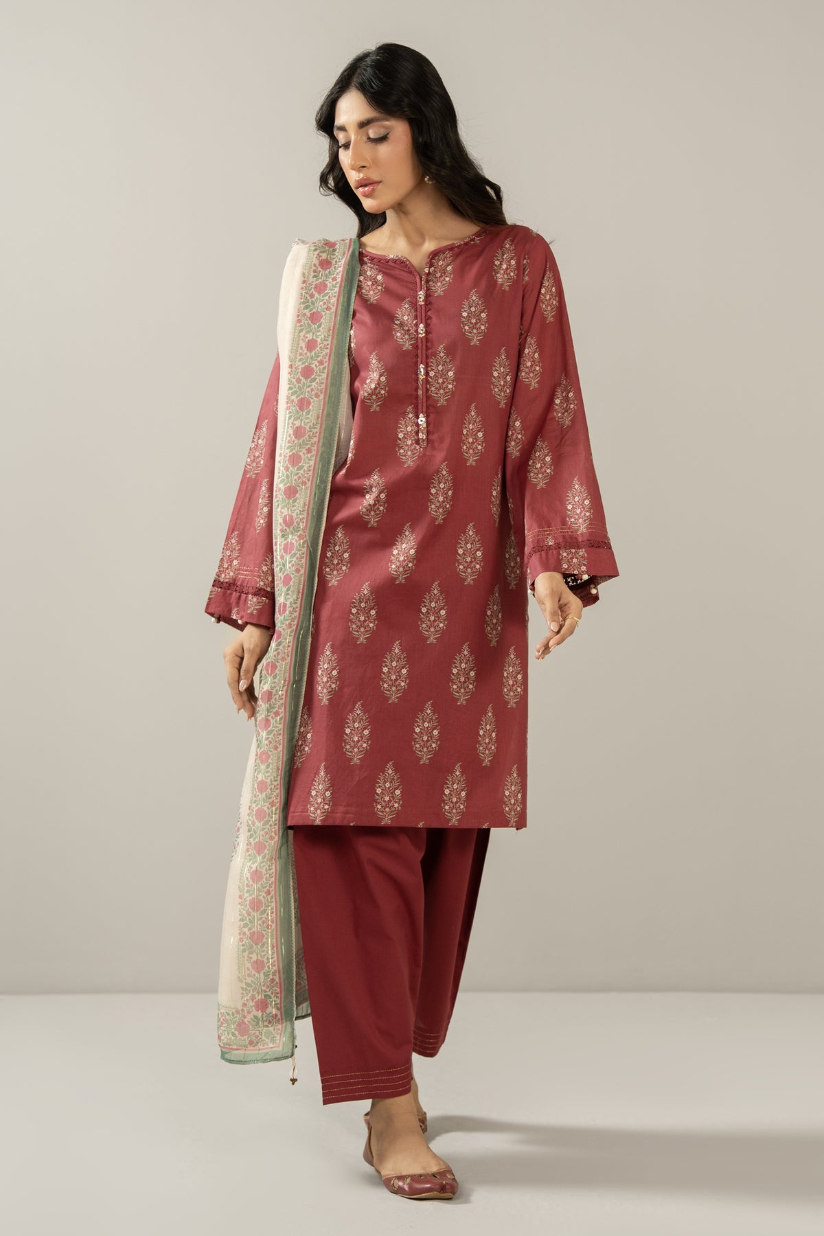 STITCHED 3 PIECE SUIT
