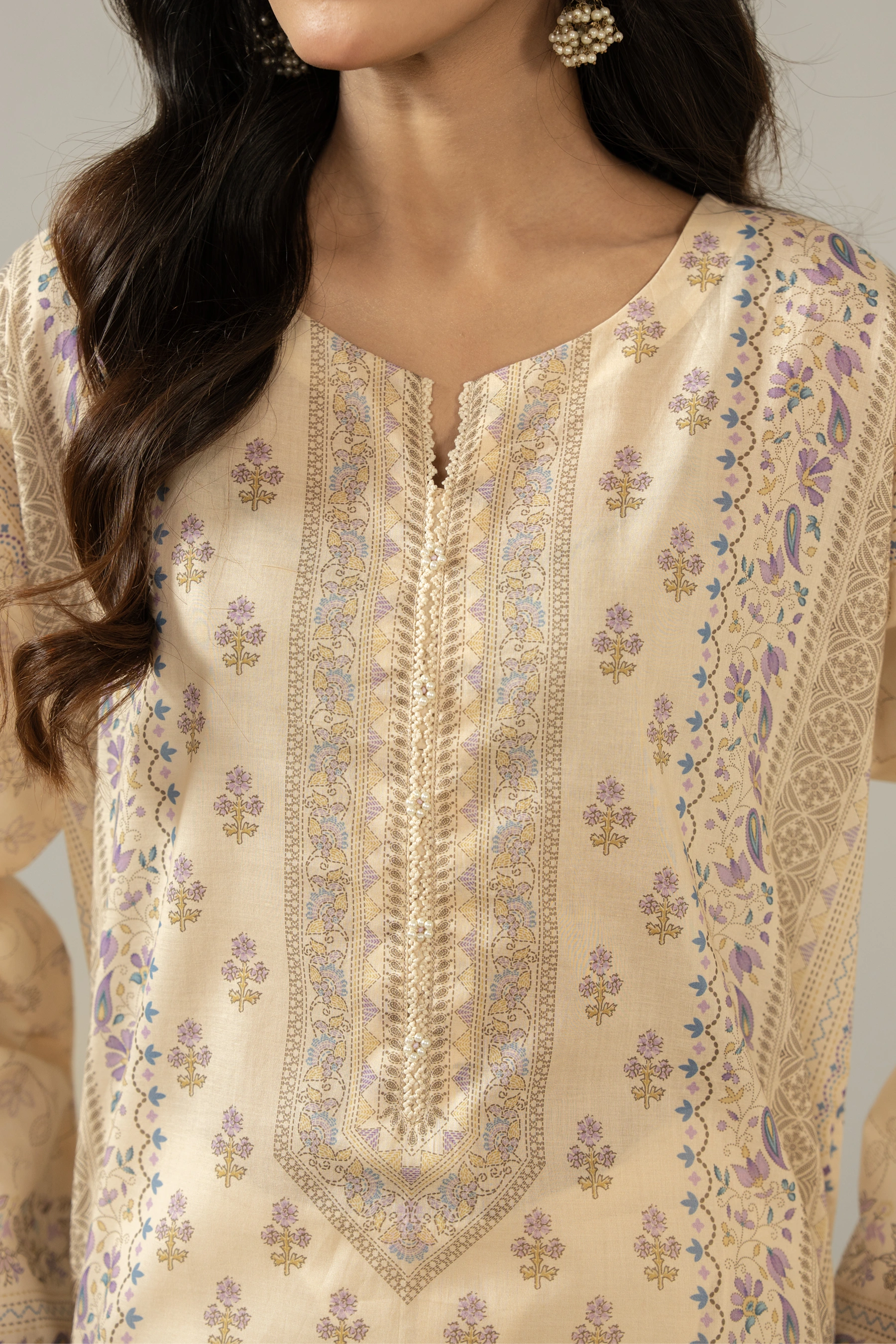 PRINTED LAWN STITCHED 3 PIECE SUIT