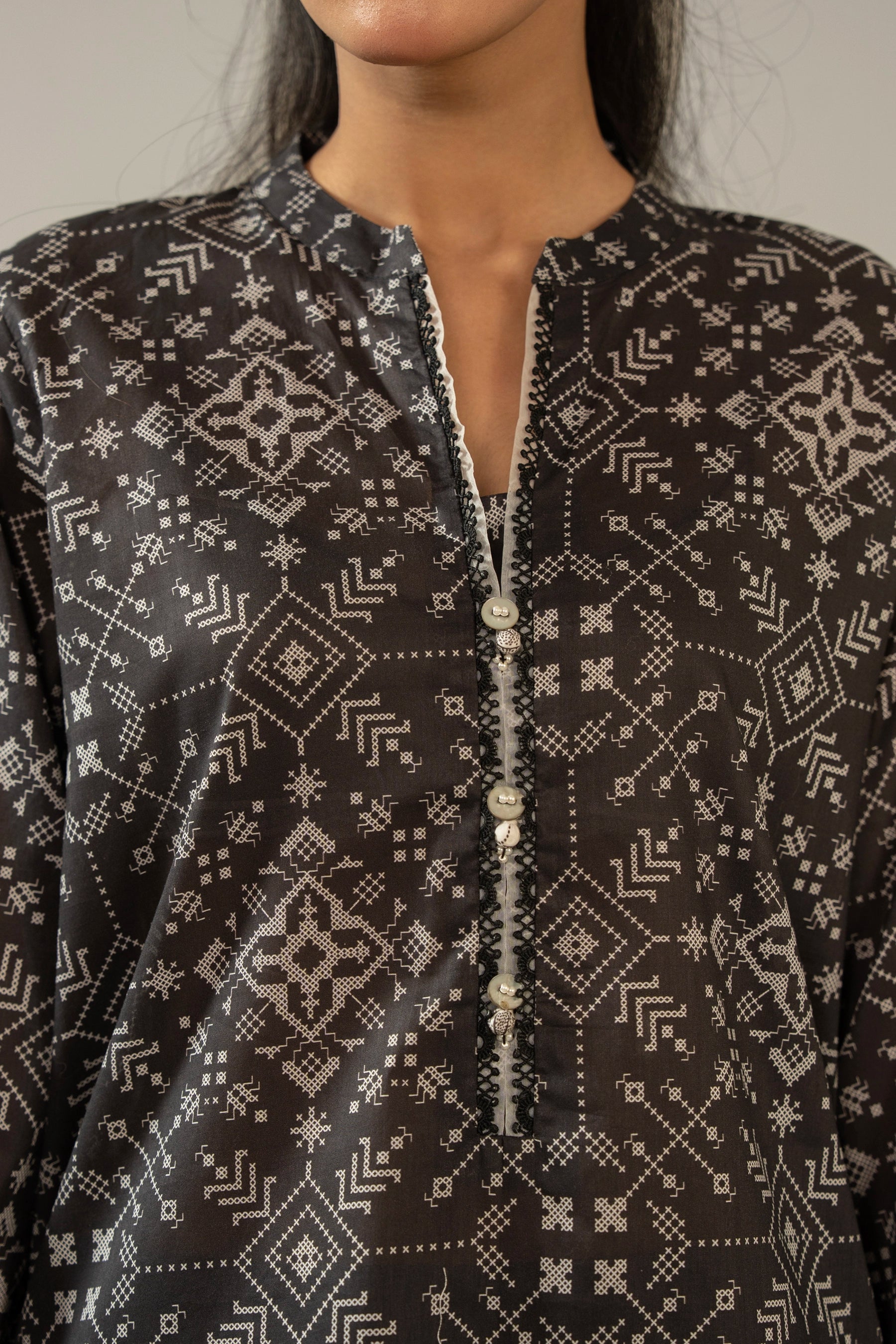 PRINTED LAWN STITCHED 3 PIECE SUIT