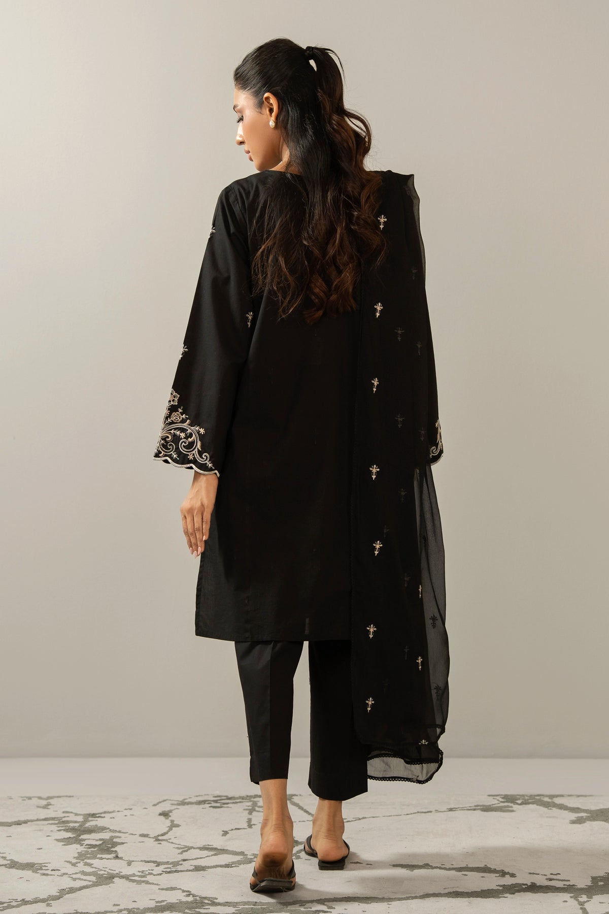 STITCHED 3 PIECE SUIT