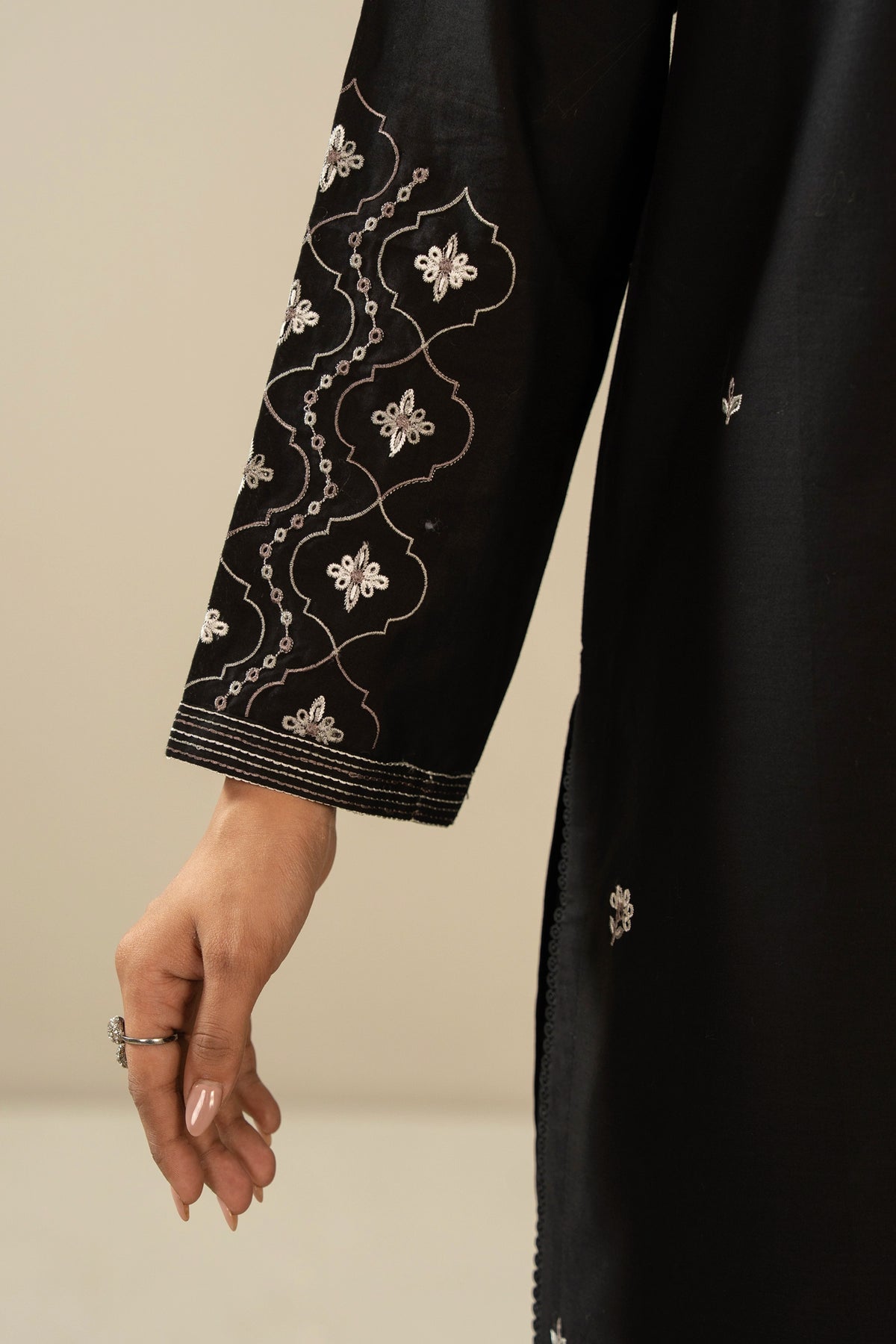 STITCHED 3 PIECE SUIT