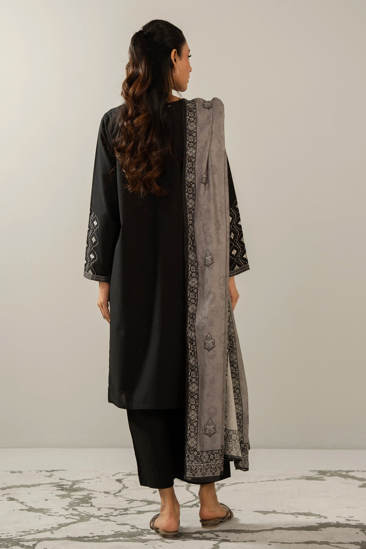 STITCHED 3 PIECE SUIT