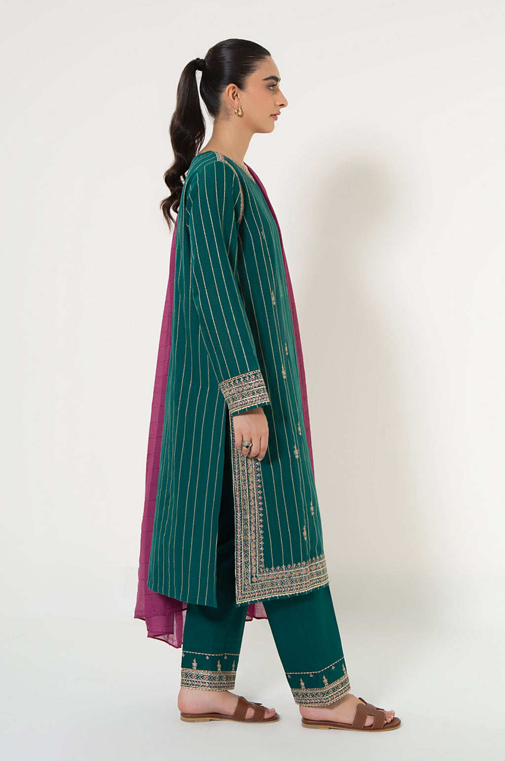 Unstitched 3 Piece Embroidered Jacquard Suit