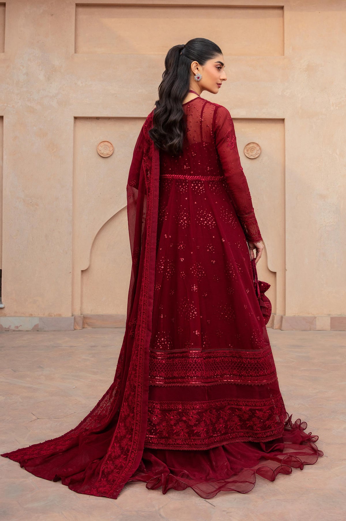 Unstitched 3 Piece Embroidered Chiffon Suit