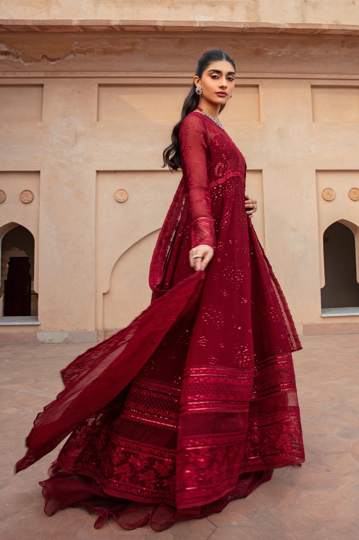 Unstitched 3 Piece Embroidered Chiffon Suit