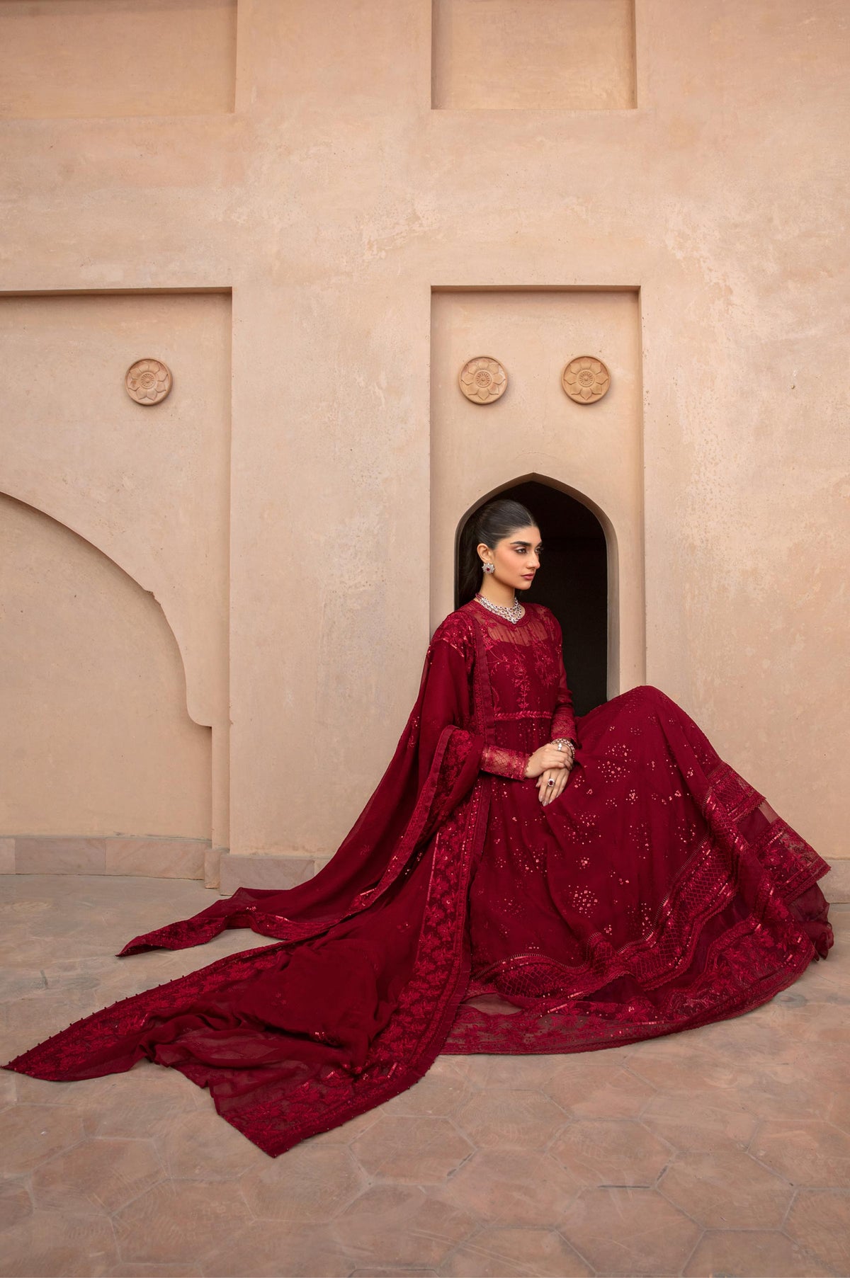 Unstitched 3 Piece Embroidered Chiffon Suit