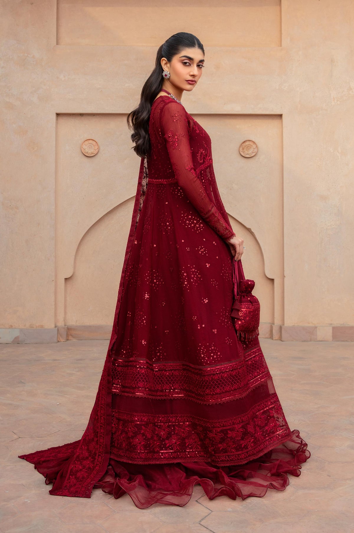 Unstitched 3 Piece Embroidered Chiffon Suit