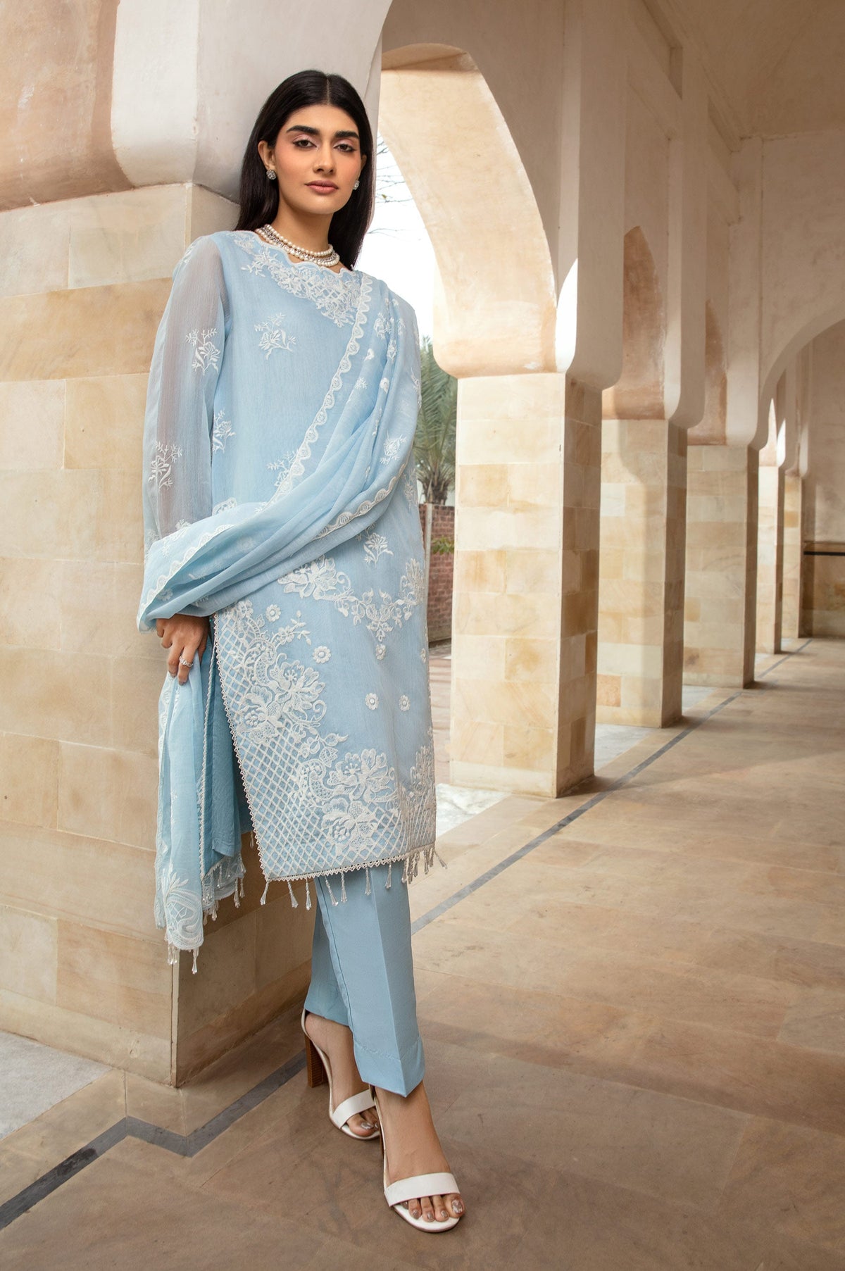 3 Piece Embroidered Manar Suit