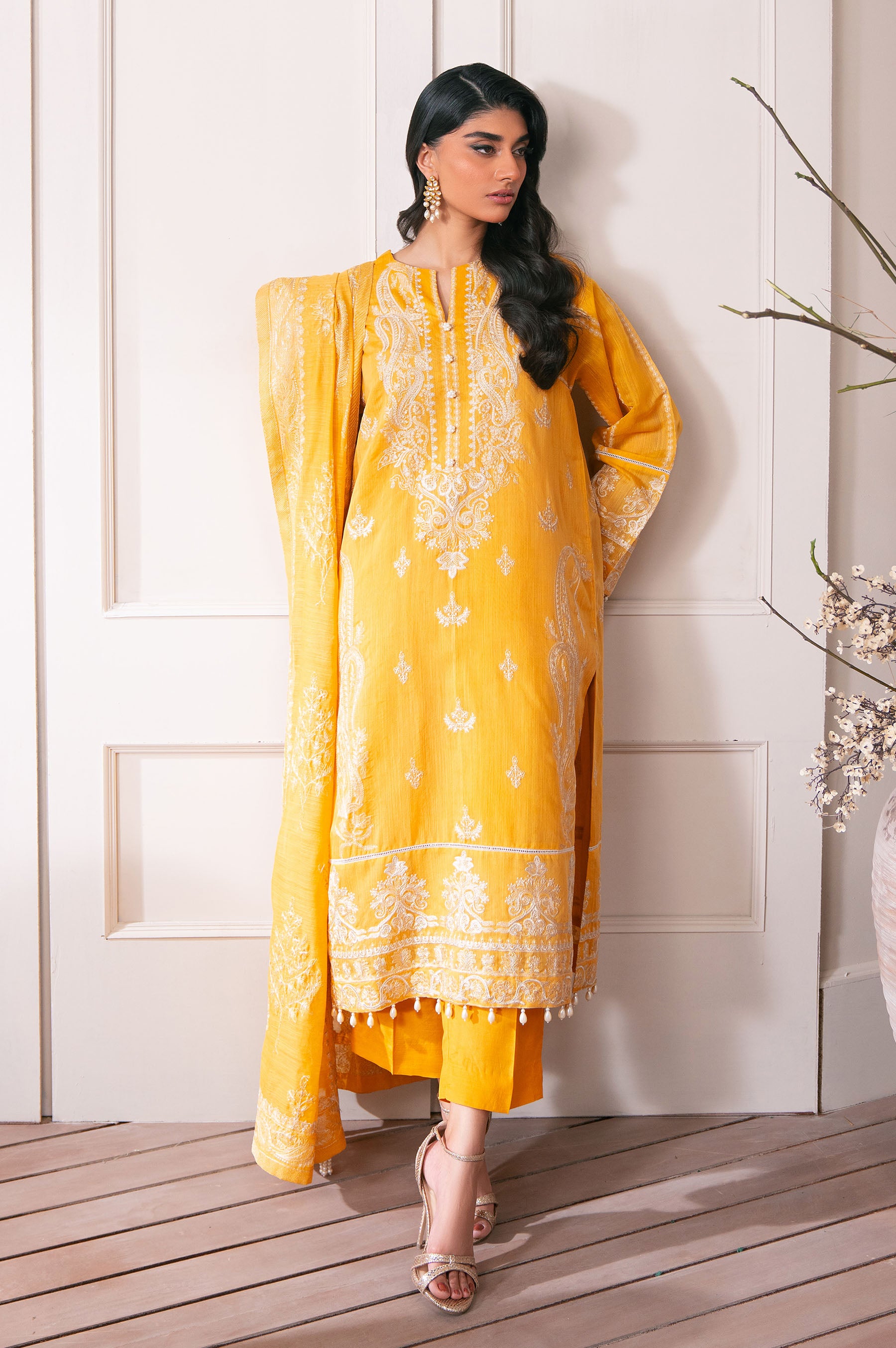 3 Piece Embroidered Manar Semi Formal Suit