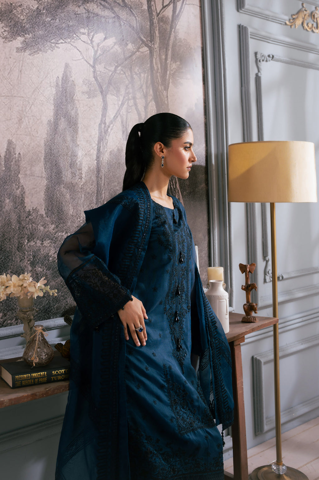 UNSTITCHED EMBROIDERED SUIT