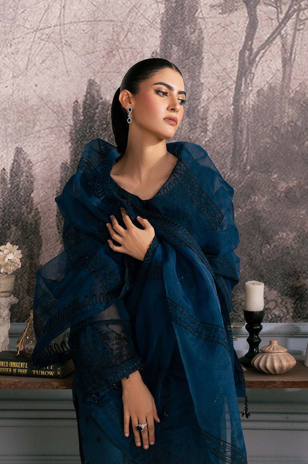 UNSTITCHED EMBROIDERED SUIT