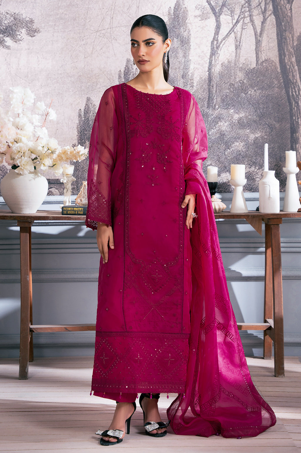UNSTITCHED EMBROIDERED SUIT